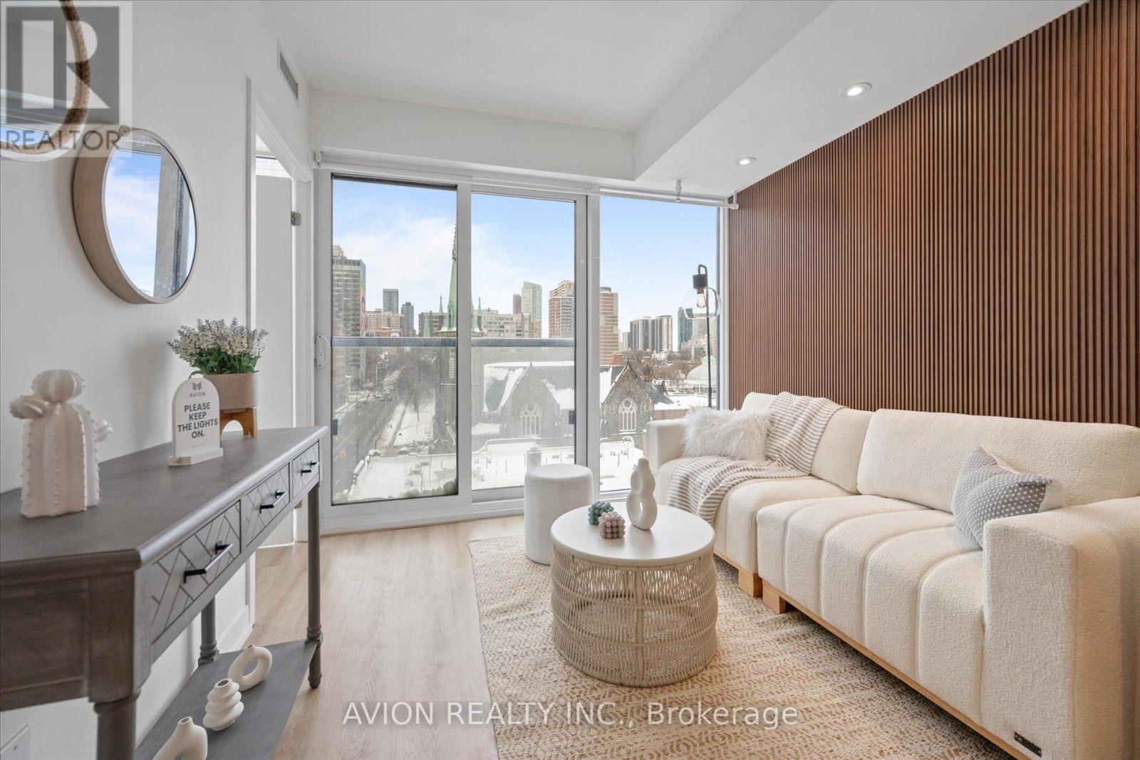 606 - 319 Jarvis Street, Toronto, Ontario  M5B 0C8 - Photo 2 - C12424443