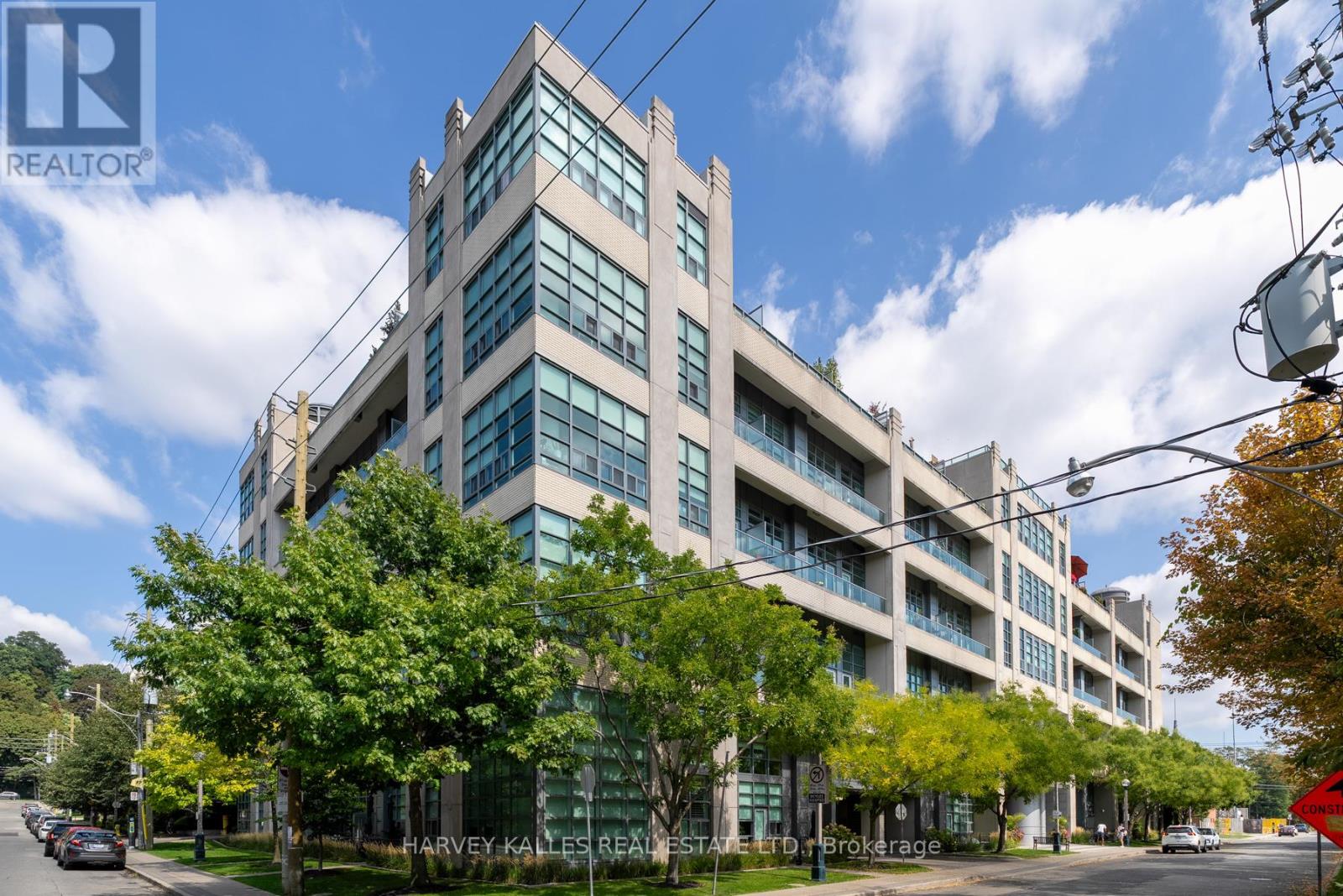 317 - 380 MACPHERSON AVENUE, Toronto, Ontario