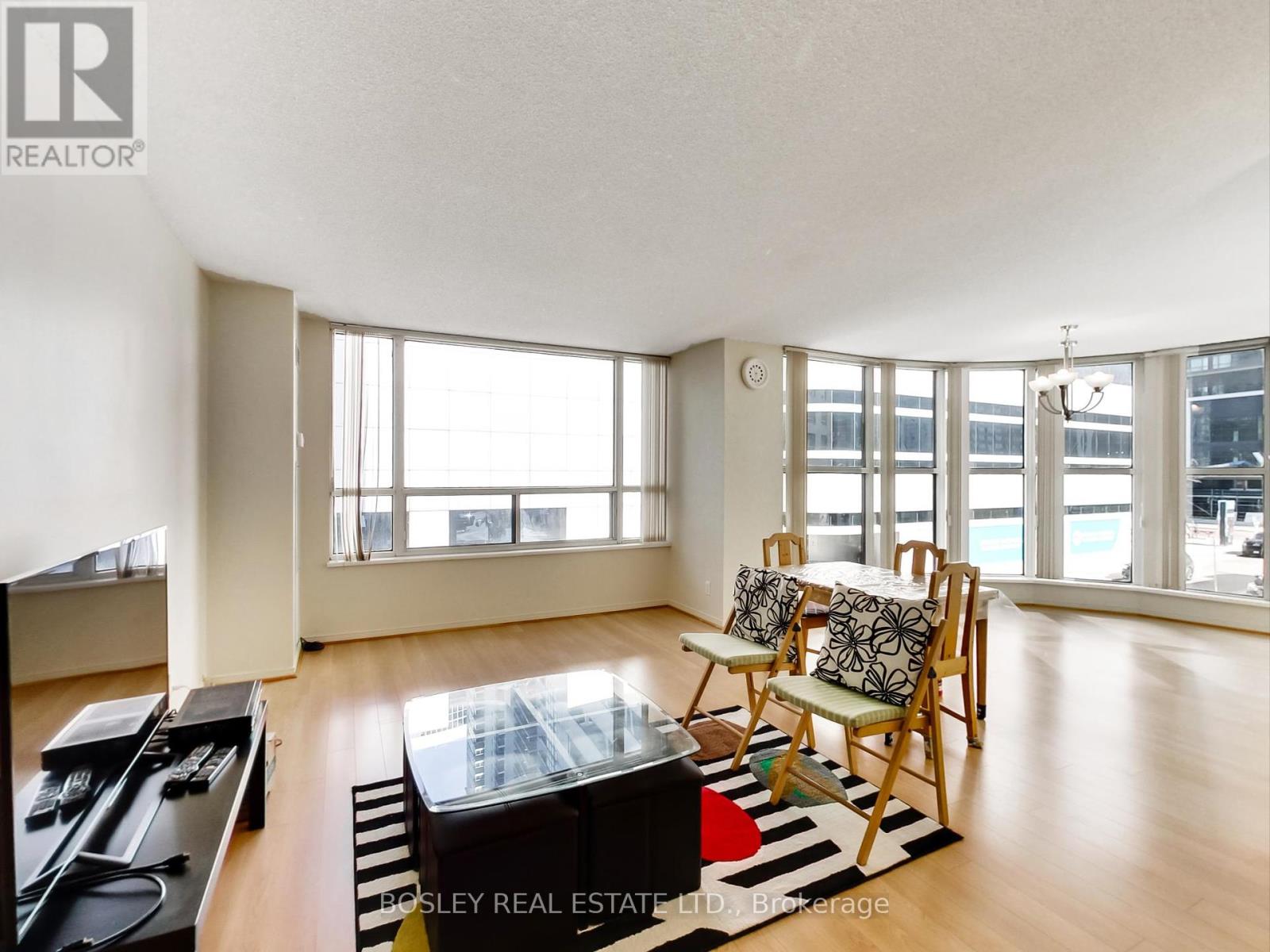 203 - 100 Upper Madison Avenue, Toronto (Lansing-Westgate), Ontario  M2N 6M4 - Photo 6 - C12424467