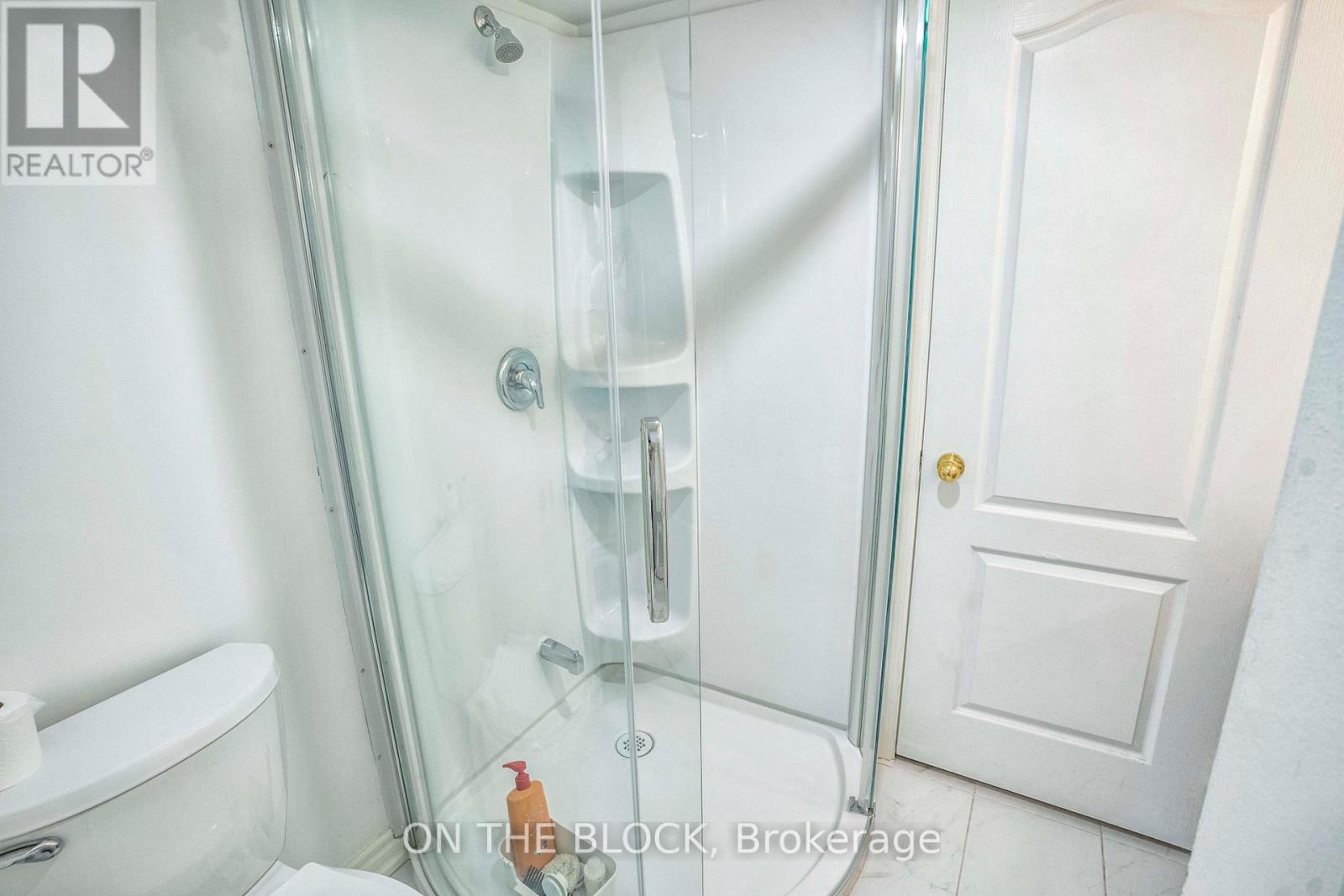 Bsmt - 49 Leslie Street, Toronto, Ontario  M4M 3C3 - Photo 7 - E12424397