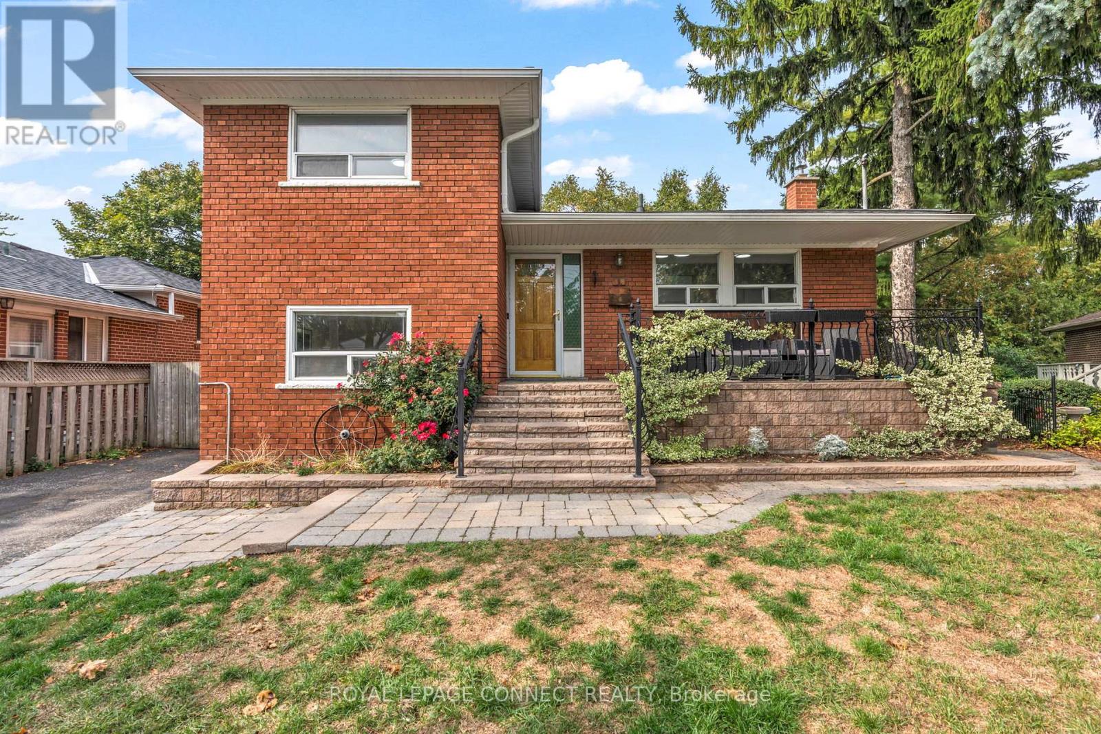 38 LIMEVALE CRESCENT, Toronto, Ontario