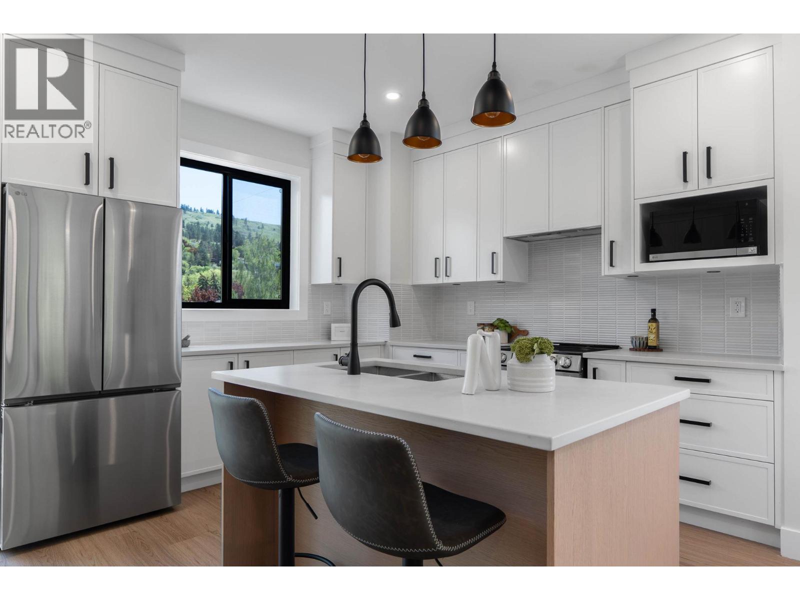 3590 Redecopp Road Unit# 4, Lake Country, British Columbia  V4V 1X5 - Photo 5 - 10363059