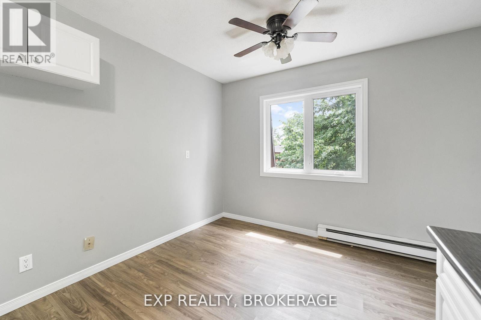 65 Queen Street, North Dundas, Ontario  K0C 1H0 - Photo 11 - X12424523