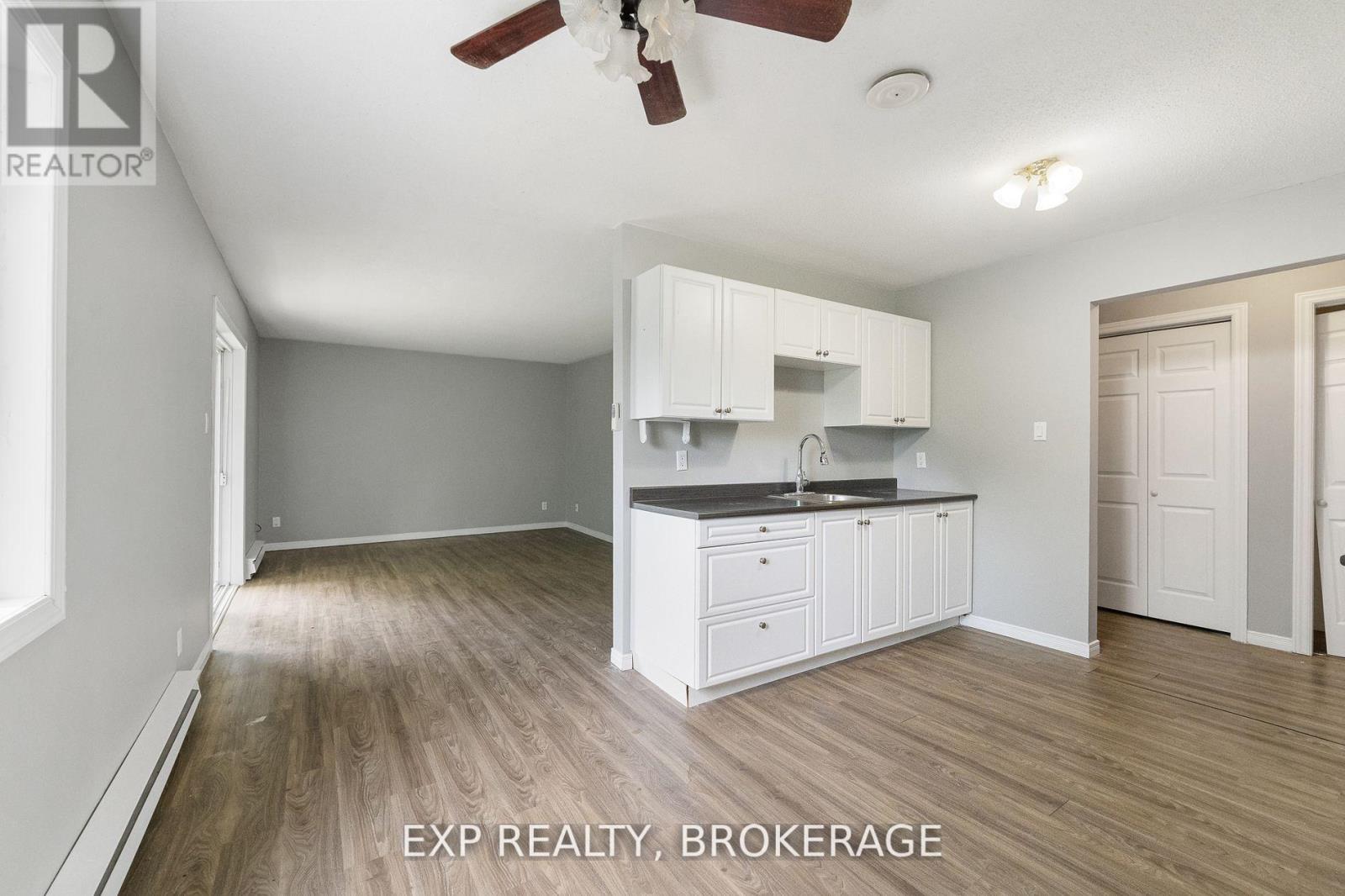 65 Queen Street, North Dundas, Ontario  K0C 1H0 - Photo 12 - X12424523