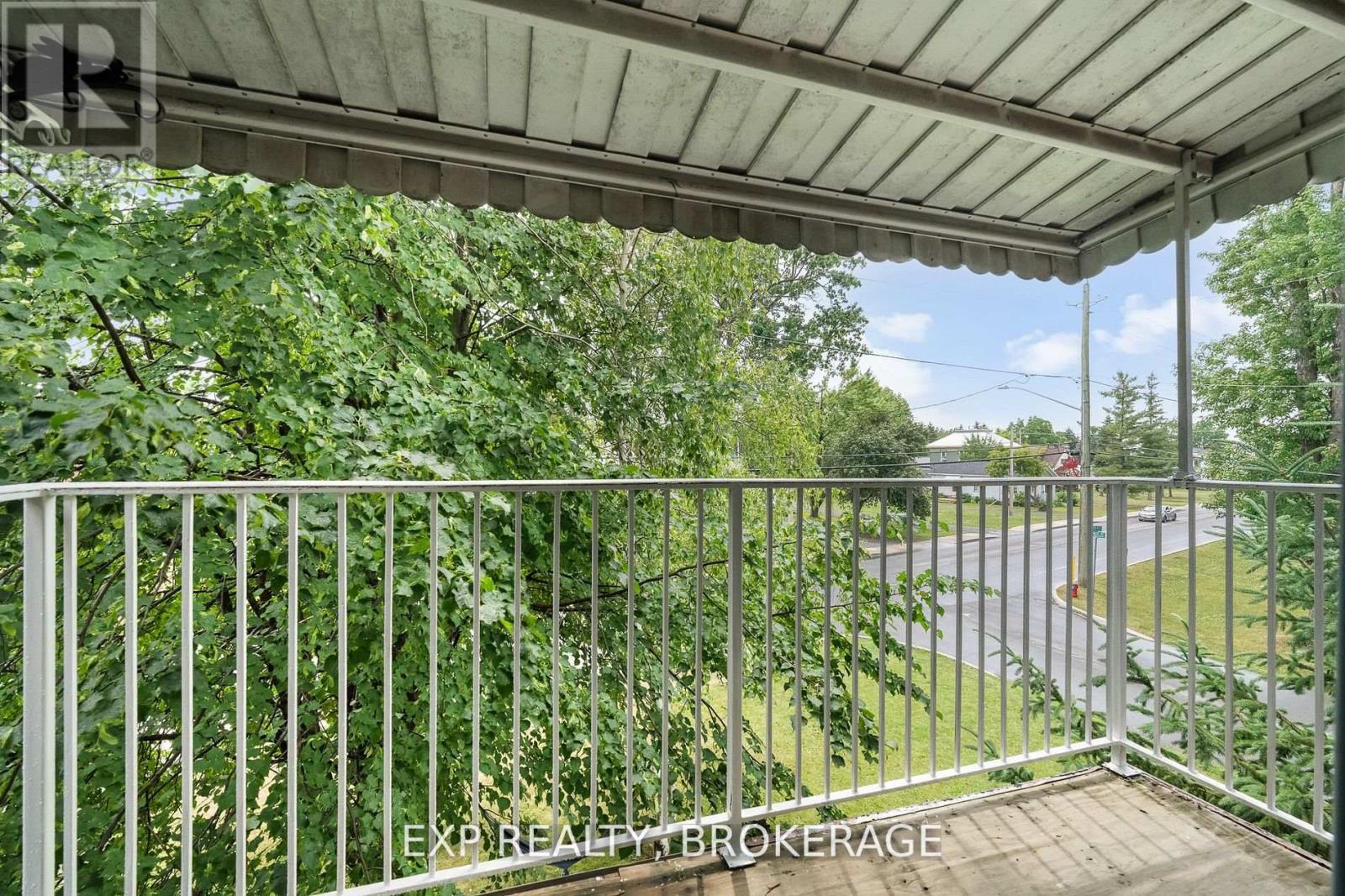 65 Queen Street, North Dundas, Ontario  K0C 1H0 - Photo 17 - X12424523