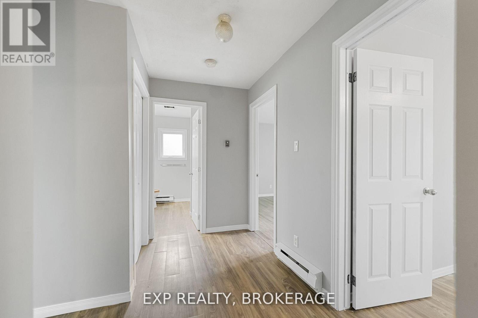 65 Queen Street, North Dundas, Ontario  K0C 1H0 - Photo 18 - X12424523