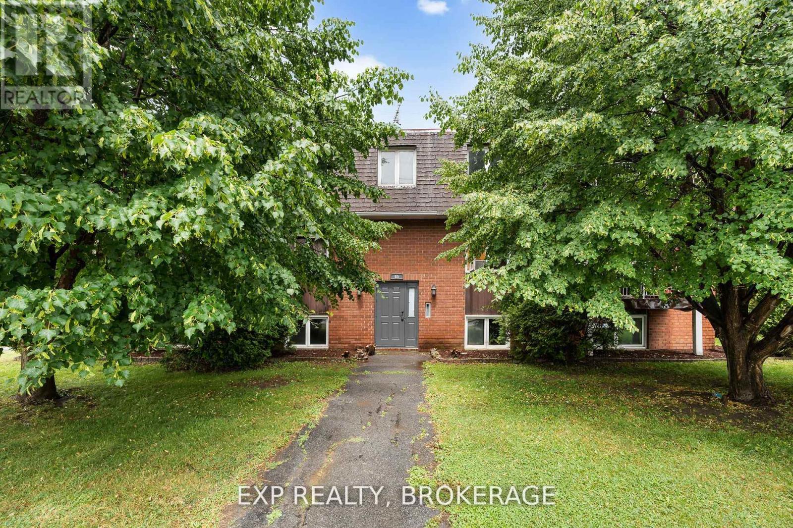 65 Queen Street, North Dundas, Ontario  K0C 1H0 - Photo 2 - X12424523