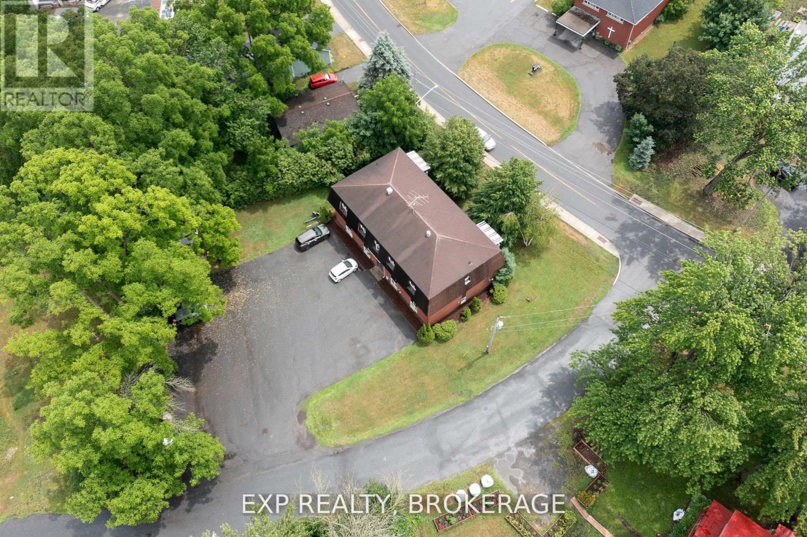 65 Queen Street, North Dundas, Ontario  K0C 1H0 - Photo 27 - X12424523