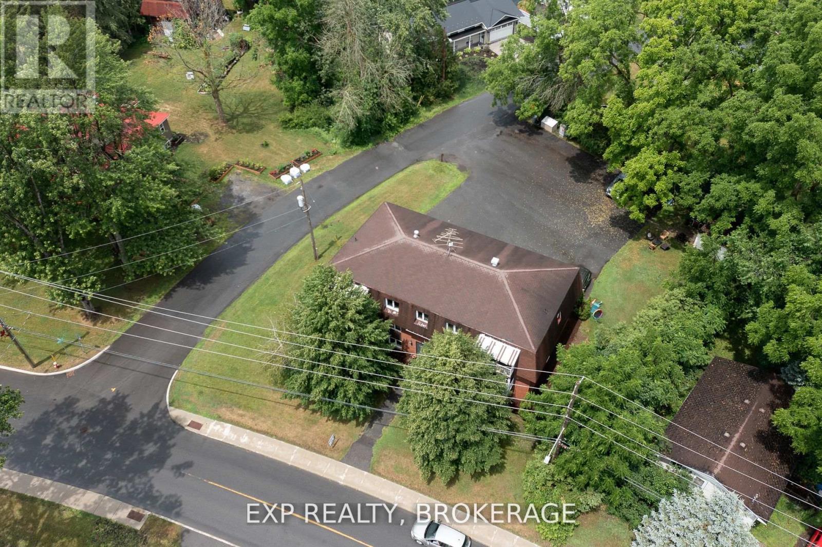 65 Queen Street, North Dundas, Ontario  K0C 1H0 - Photo 33 - X12424523