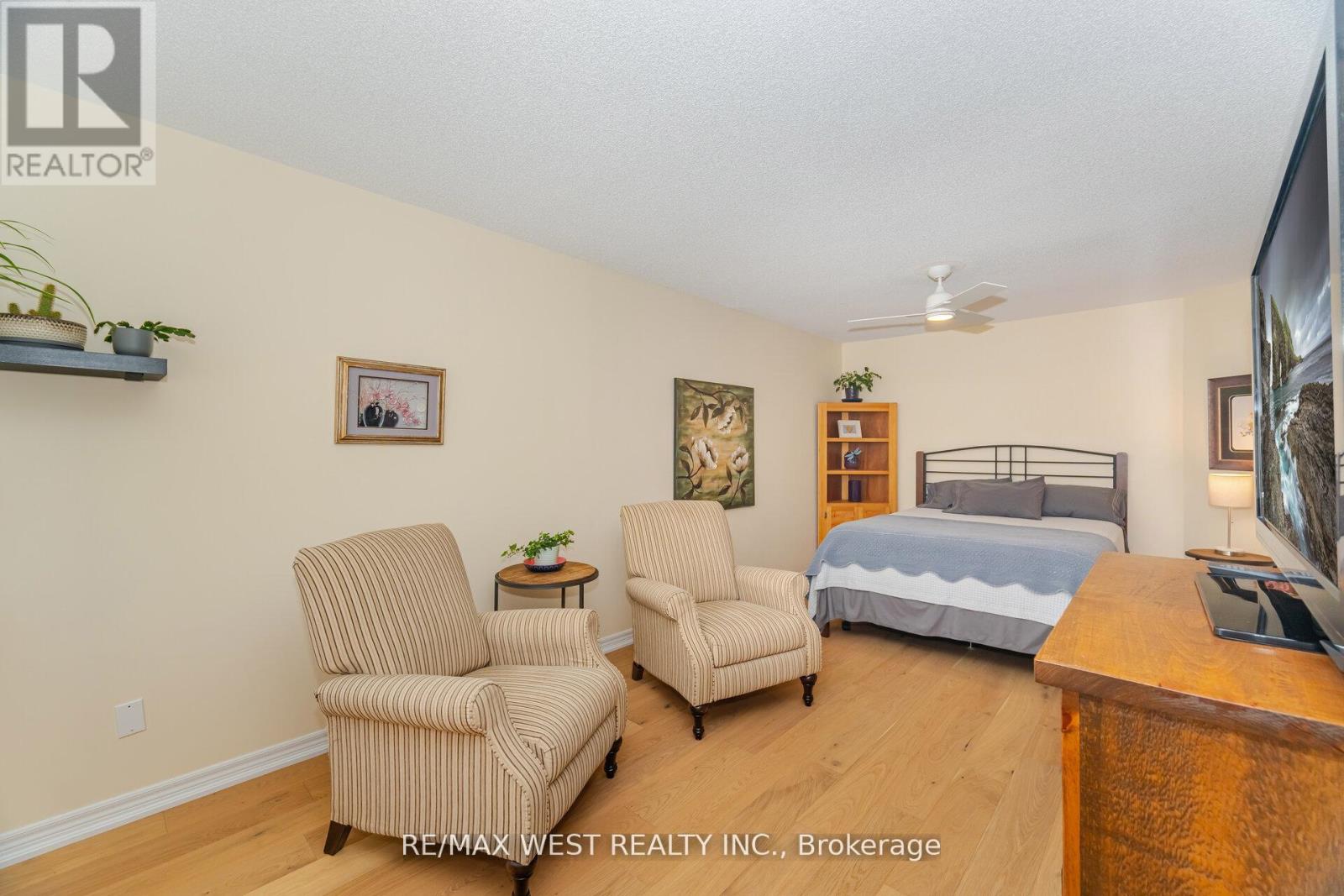 8 Via Amici, New Tecumseth, Ontario  L9R 2B4 - Photo 31 - N12424387