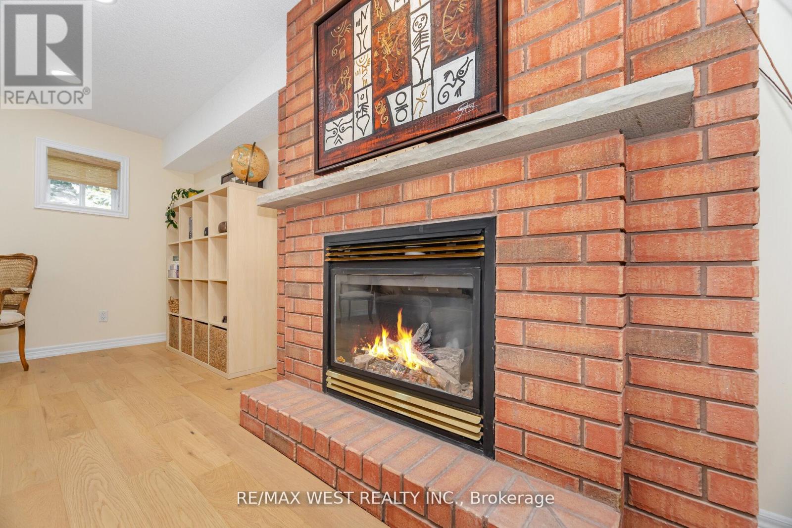 8 Via Amici, New Tecumseth, Ontario  L9R 2B4 - Photo 37 - N12424387