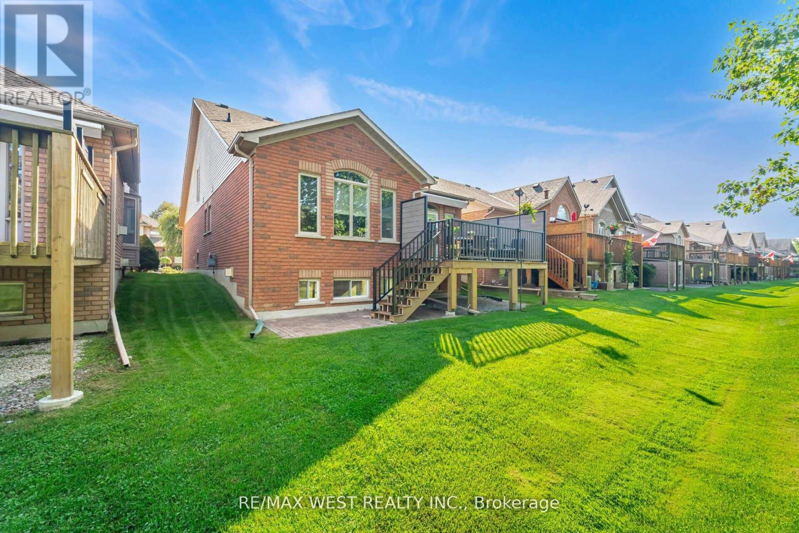 8 Via Amici, New Tecumseth, Ontario  L9R 2B4 - Photo 47 - N12424387