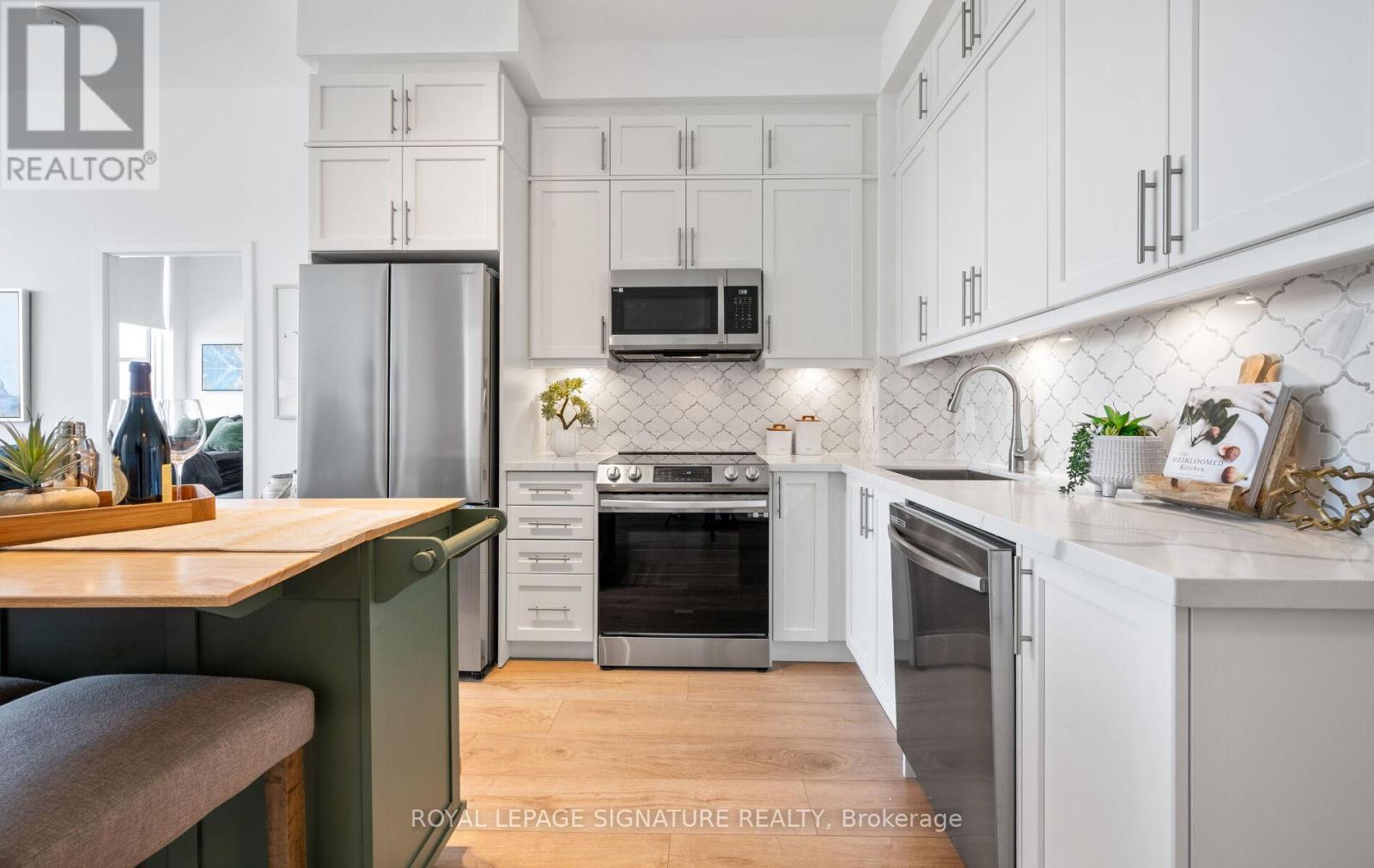 Ph07 - 105 Oneida Crescent, Richmond Hill, Ontario  L4B 0H6 - Photo 14 - N12424394