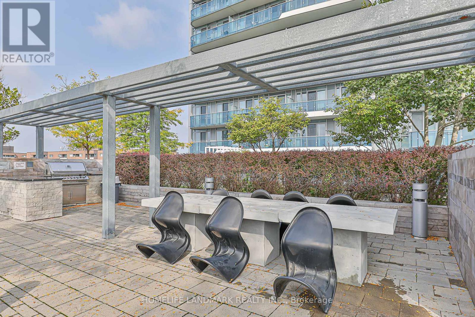 503 - 9471 Yonge Street, Richmond Hill, Ontario  L4C 0Z5 - Photo 44 - N12424399