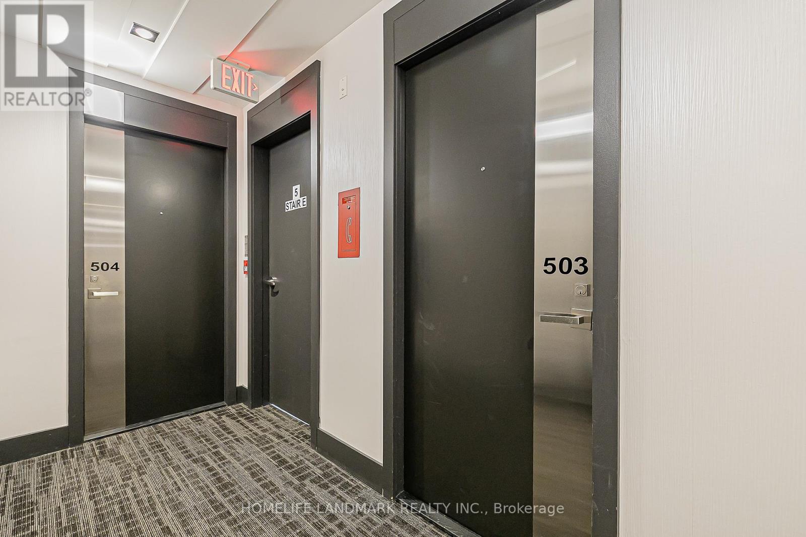 503 - 9471 Yonge Street, Richmond Hill, Ontario  L4C 0Z5 - Photo 7 - N12424399