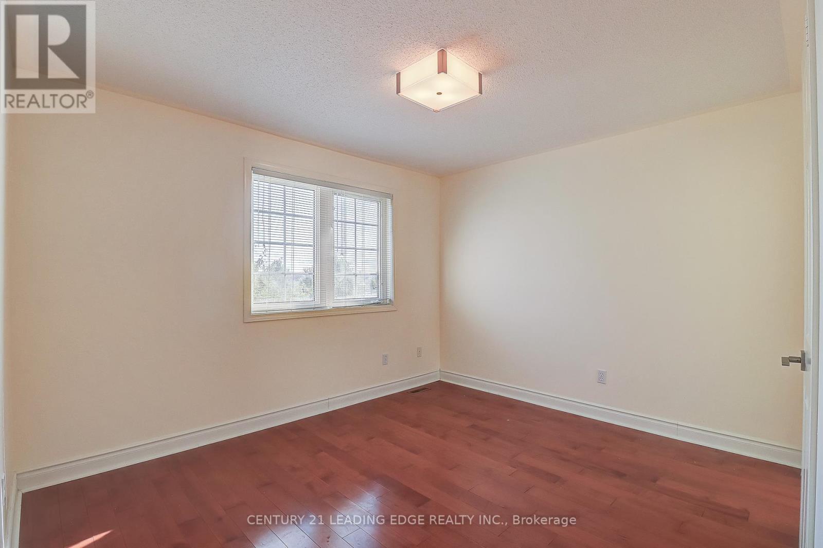 37 Wiltshire Drive, Markham (Berczy), Ontario  L6C 2N2 - Photo 29 - N12424436