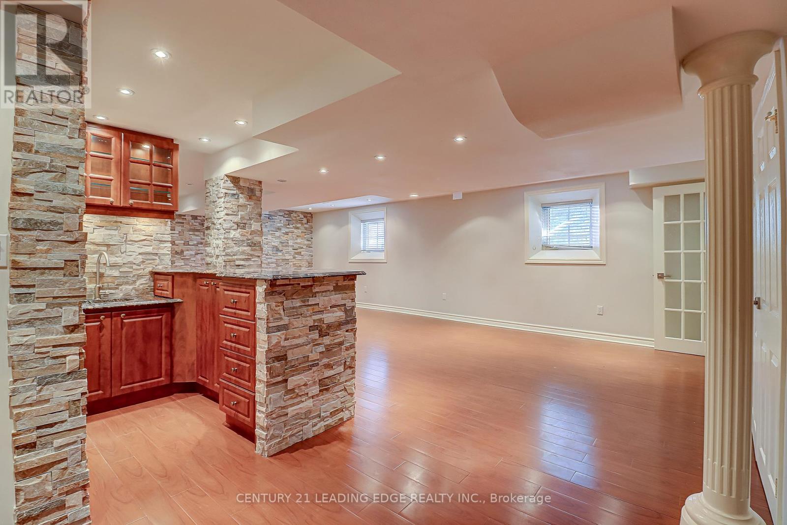 37 Wiltshire Drive, Markham (Berczy), Ontario  L6C 2N2 - Photo 40 - N12424436
