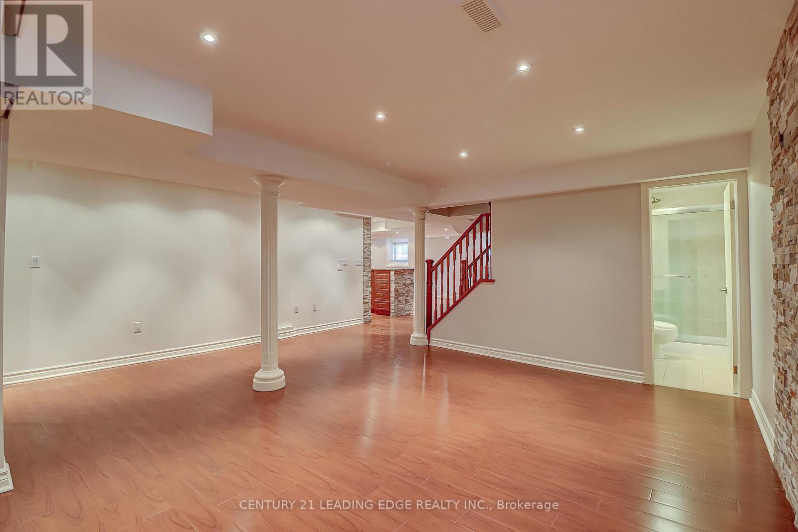 37 Wiltshire Drive, Markham (Berczy), Ontario  L6C 2N2 - Photo 43 - N12424436