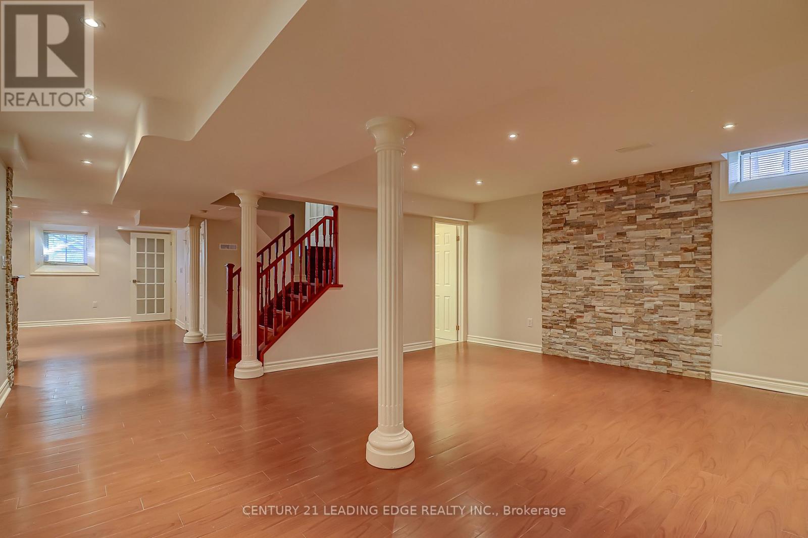 37 Wiltshire Drive, Markham (Berczy), Ontario  L6C 2N2 - Photo 45 - N12424436