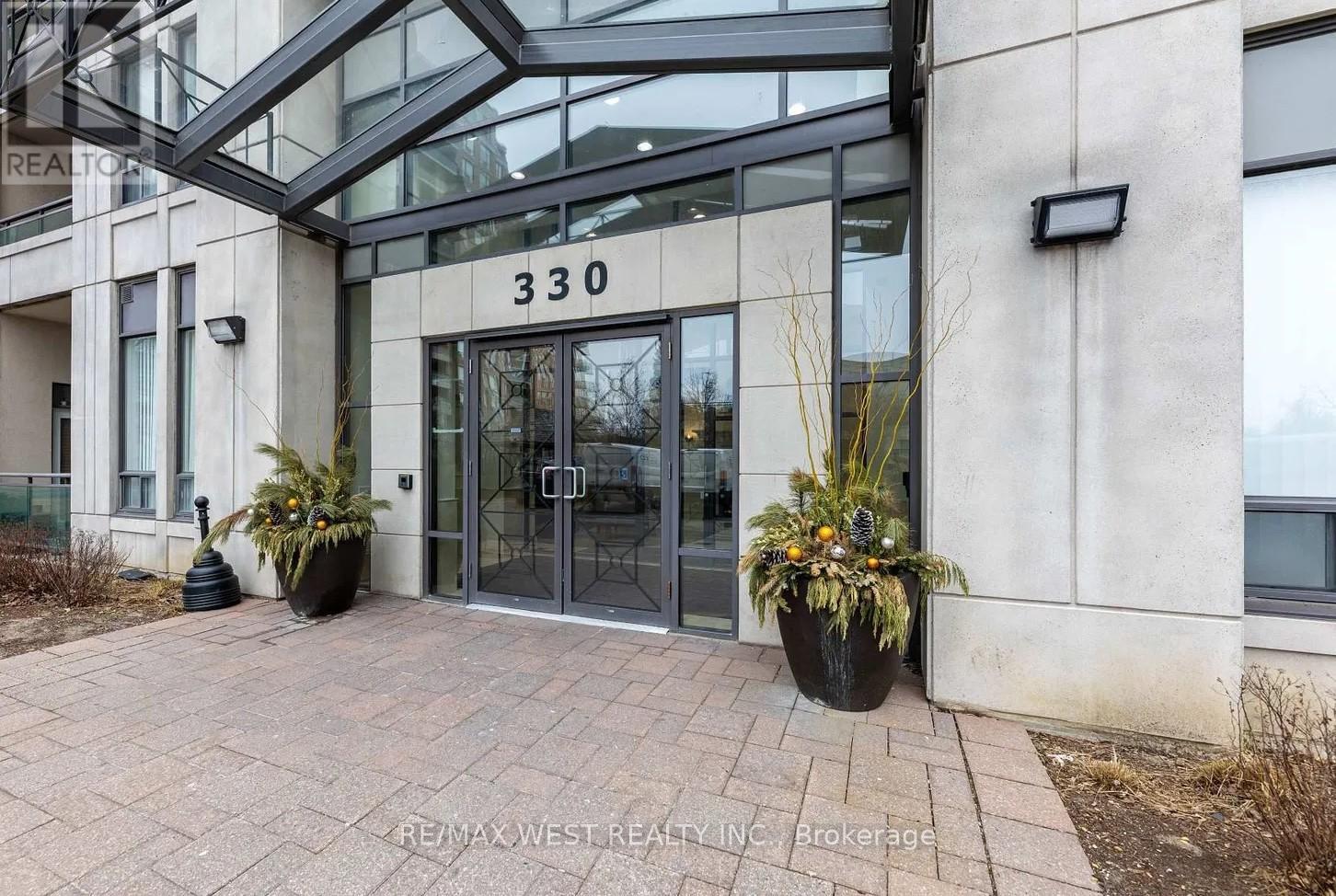 512 - 330 Red Maple Road W, Richmond Hill (Langstaff), Ontario  L4C 0T6 - Photo 3 - N12424447