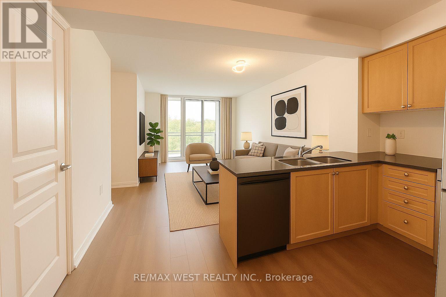 512 - 330 Red Maple Road W, Richmond Hill (Langstaff), Ontario  L4C 0T6 - Photo 5 - N12424447