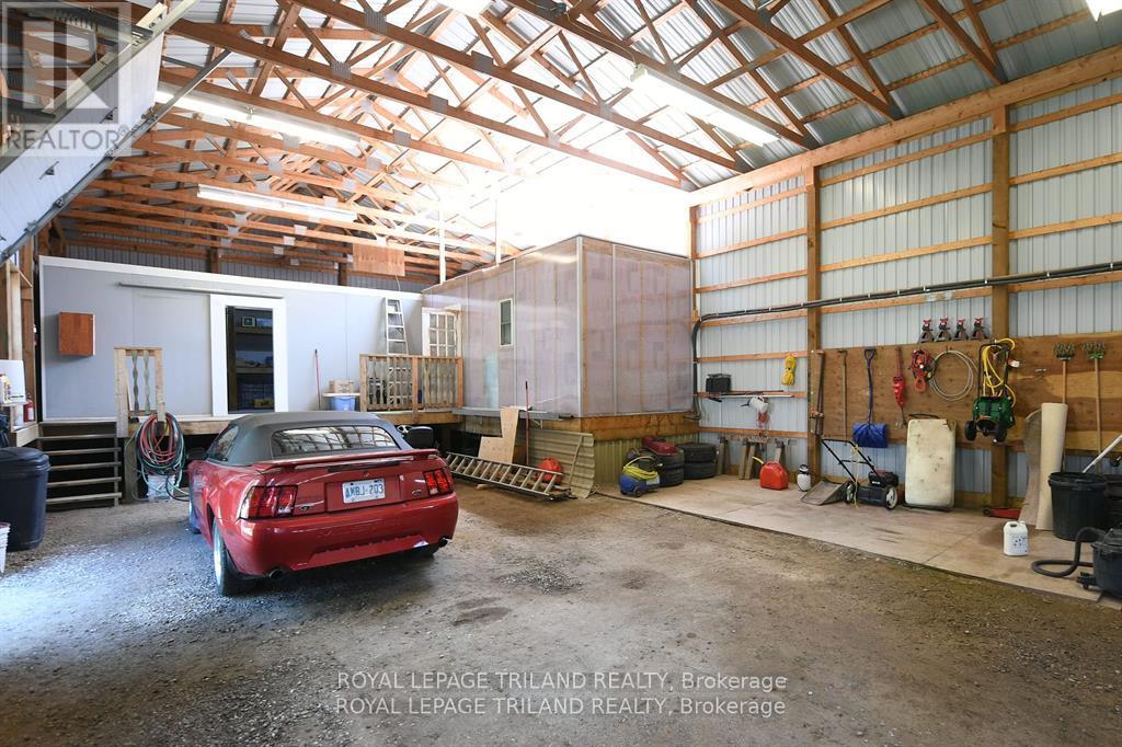 5103 Dundas Street, Middlesex Centre, Ontario  N0M 2P0 - Photo 26 - X12424528
