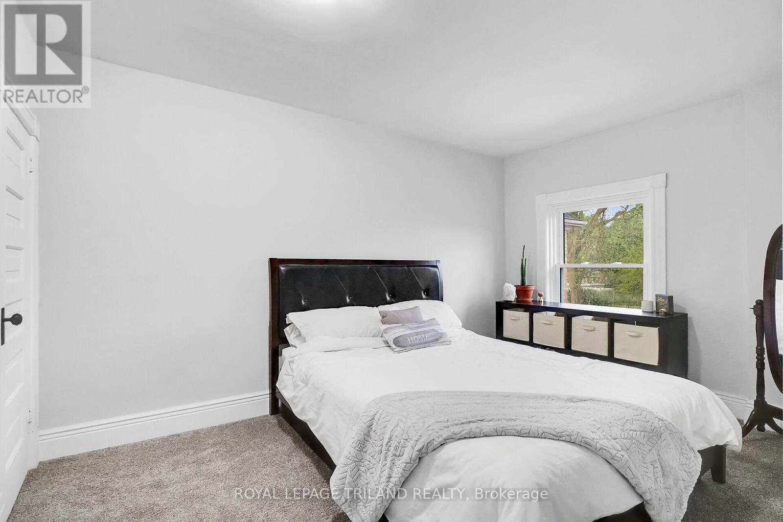 86 Kains Street, St. Thomas, Ontario  N5P 1N7 - Photo 19 - X12424548