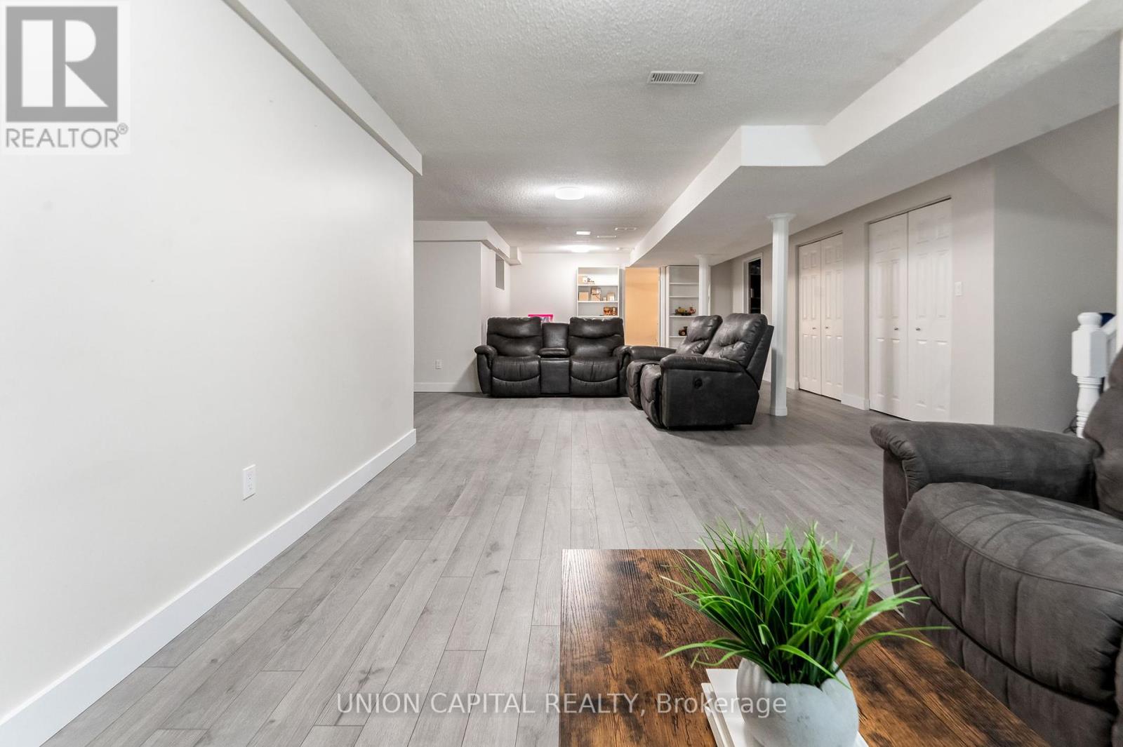 35 Jonathan Street, Uxbridge, Ontario  L9P 1B7 - Photo 39 - N12424429