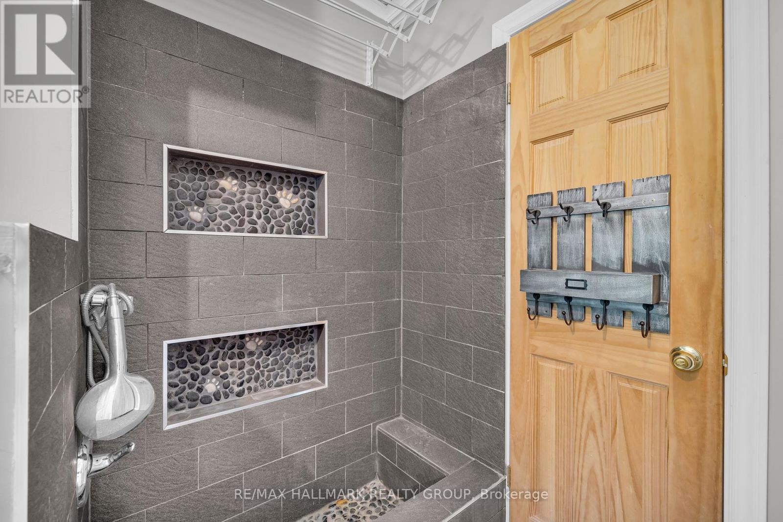 2860 Barlow Crescent, Ottawa, Ontario  K0A 1T0 - Photo 28 - X12424538