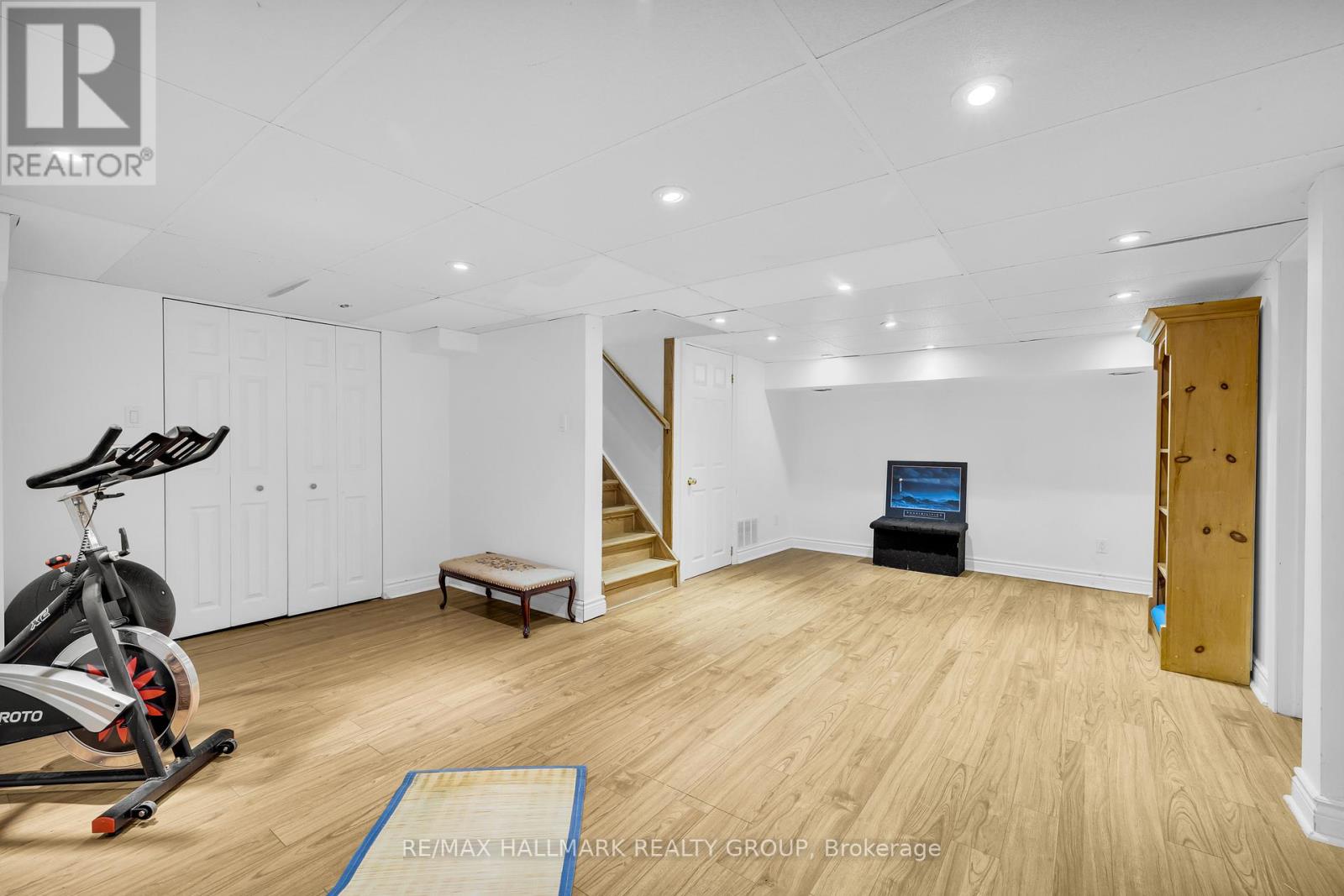 2860 Barlow Crescent, Ottawa, Ontario  K0A 1T0 - Photo 30 - X12424538