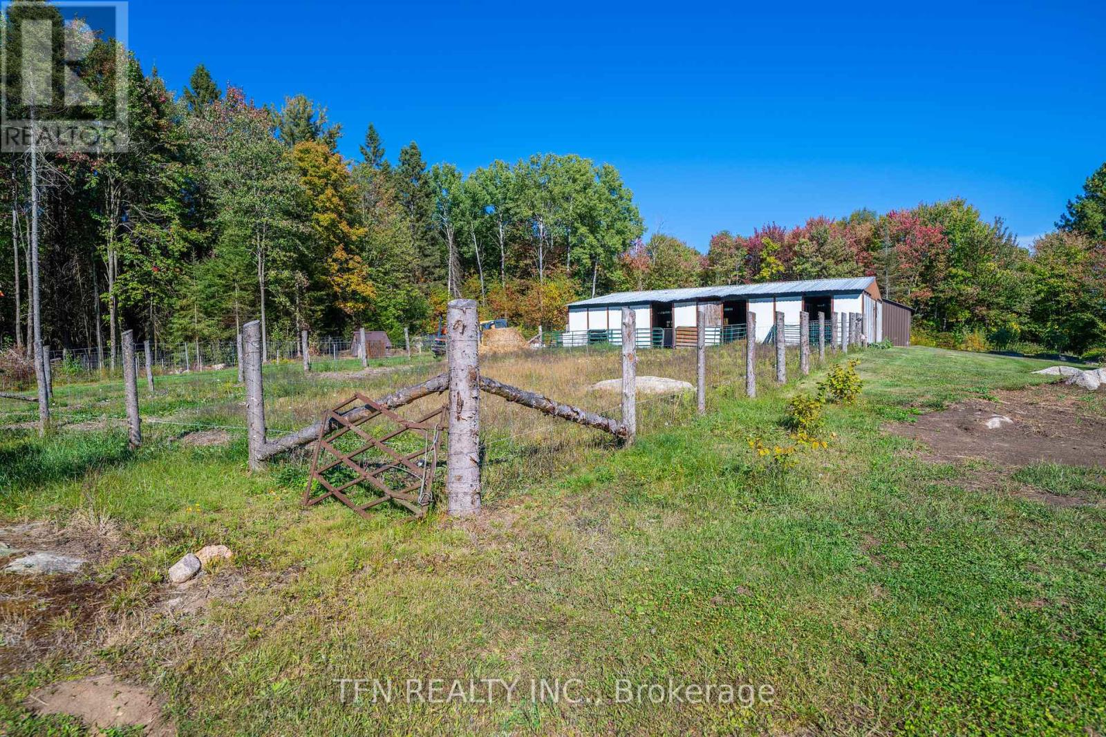 110 Machar Strong Boundary Road W, Machar, Ontario  P0A 1X0 - Photo 47 - X12386082