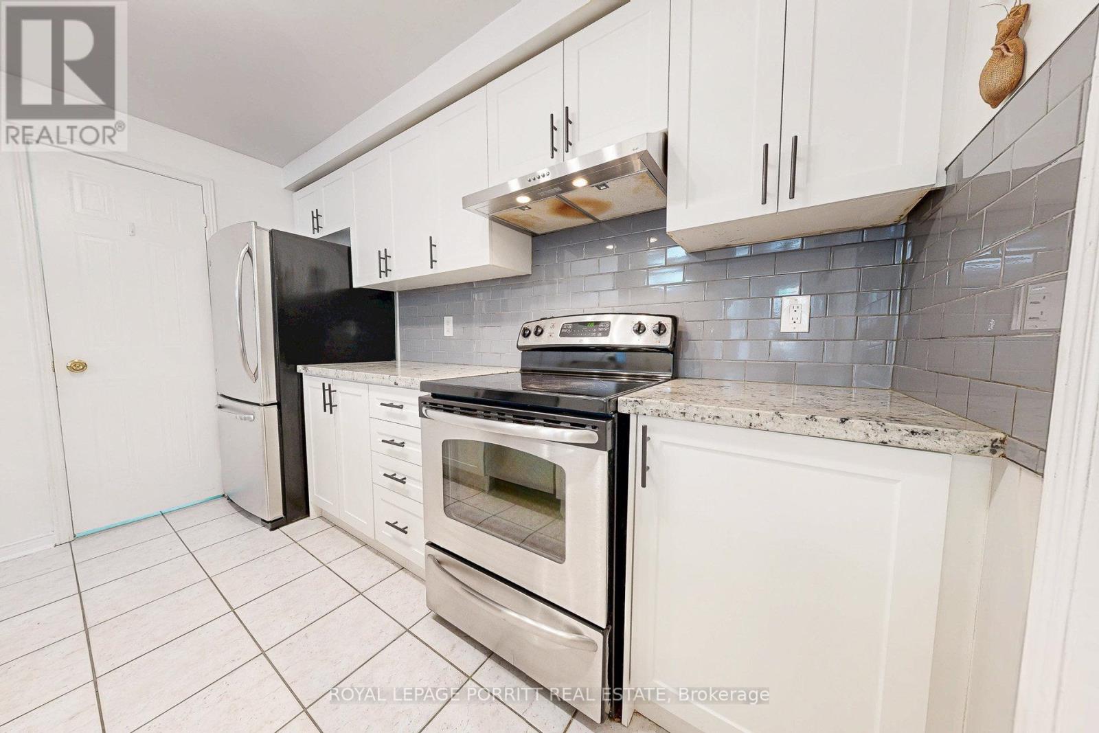 174 - 760 Lawrence Avenue W, Toronto, Ontario  M6A 3E7 - Photo 15 - W12424375