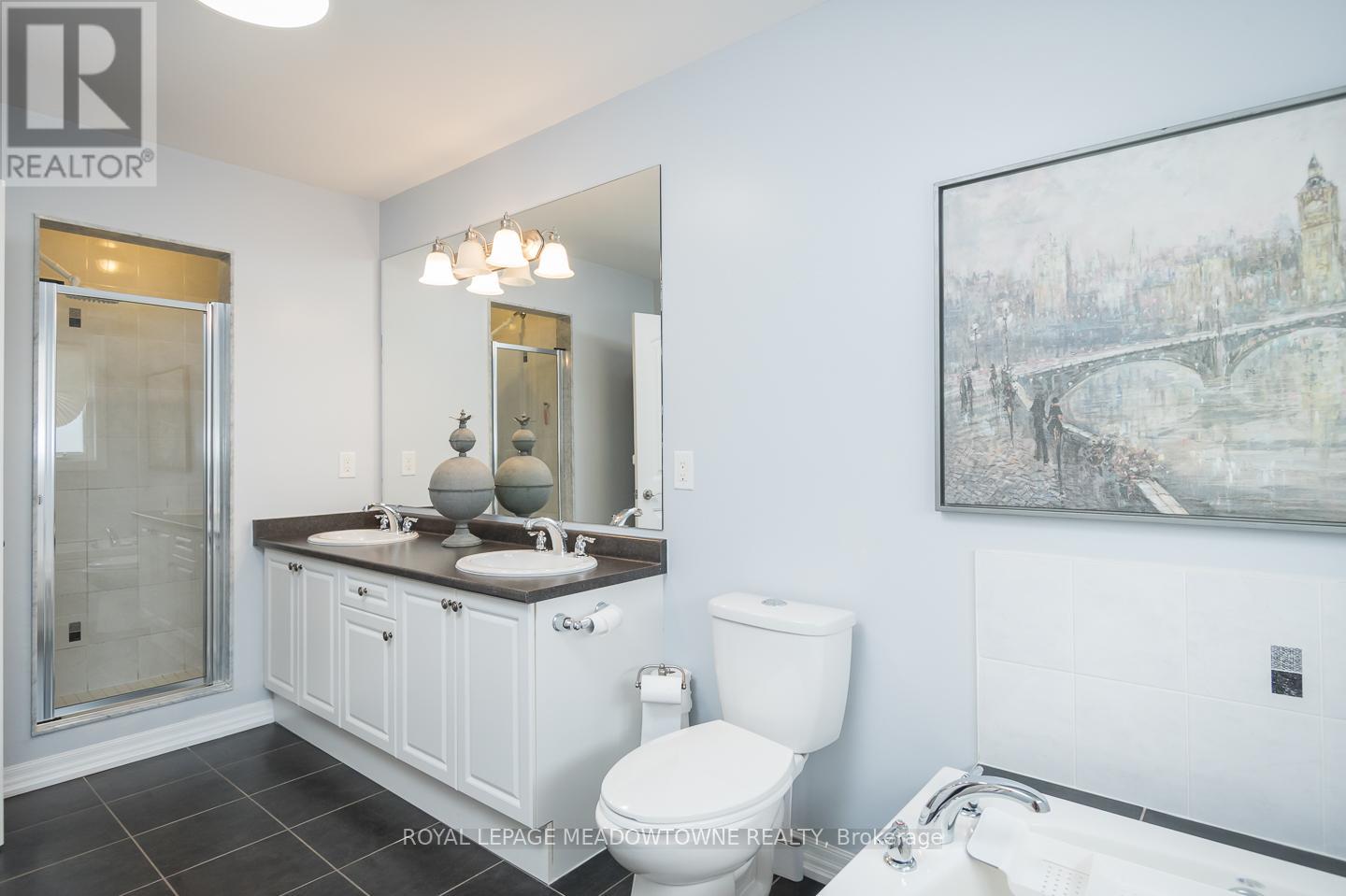 32 Forbes Terrace, Milton, Ontario  L9T 3X3 - Photo 30 - W12424388