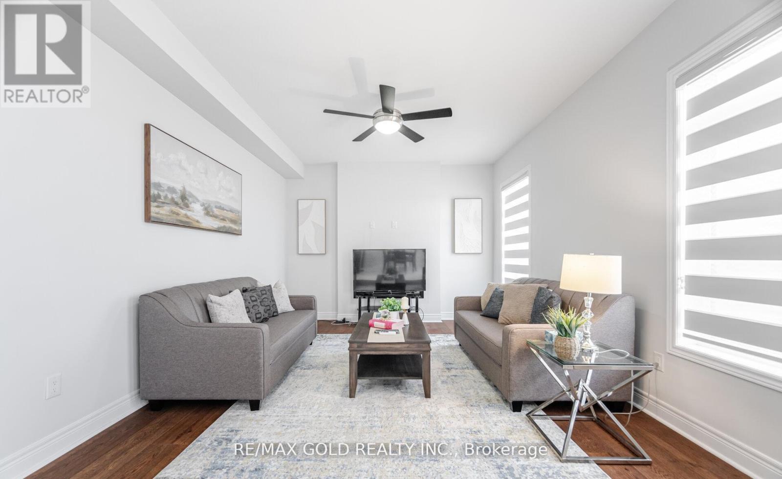 15 Duxbury Road, Brampton, Ontario  L6R 4E3 - Photo 19 - W12424392