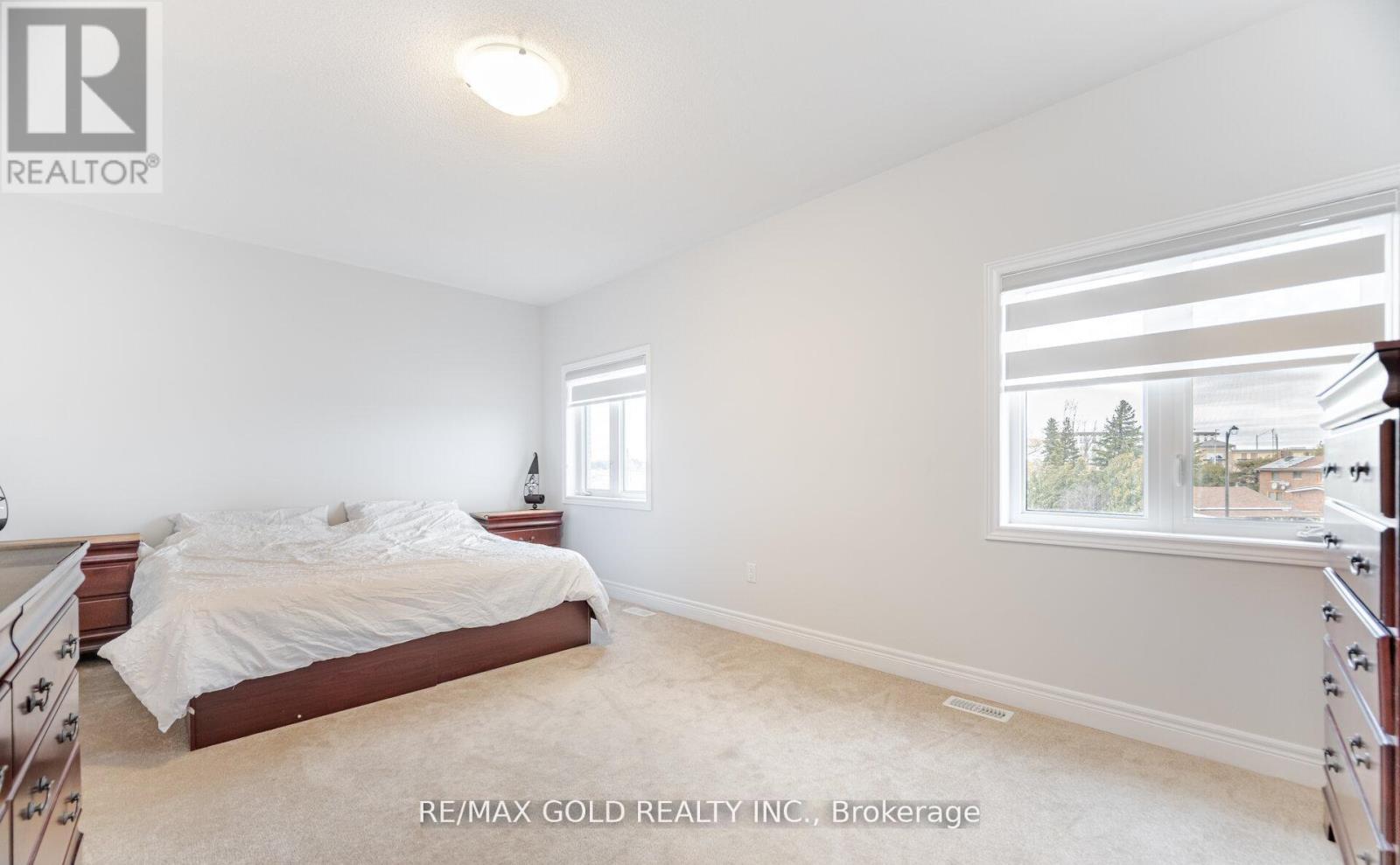 15 Duxbury Road, Brampton, Ontario  L6R 4E3 - Photo 26 - W12424392