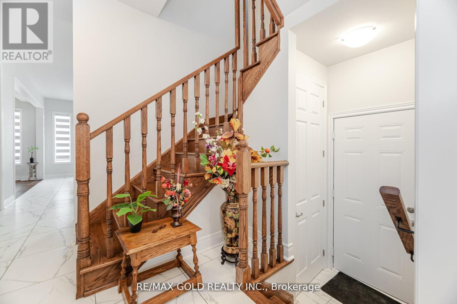15 Duxbury Road, Brampton, Ontario  L6R 4E3 - Photo 43 - W12424392