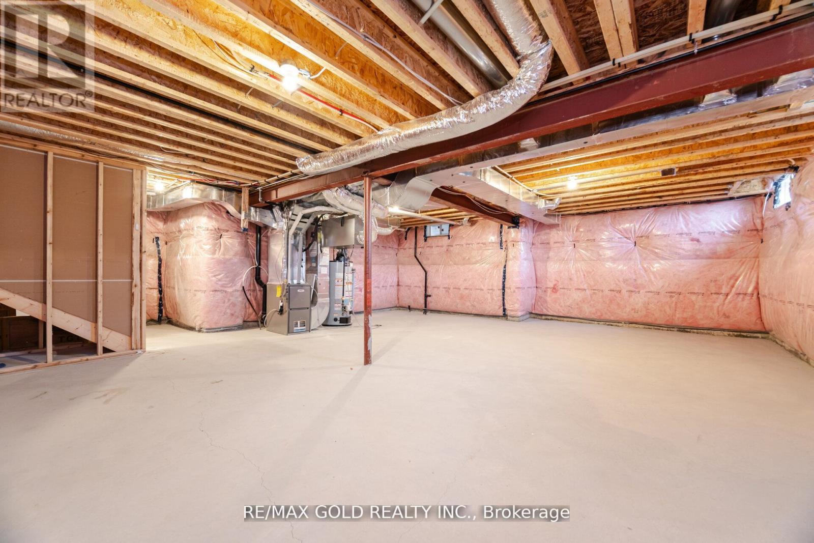 15 Duxbury Road, Brampton, Ontario  L6R 4E3 - Photo 45 - W12424392