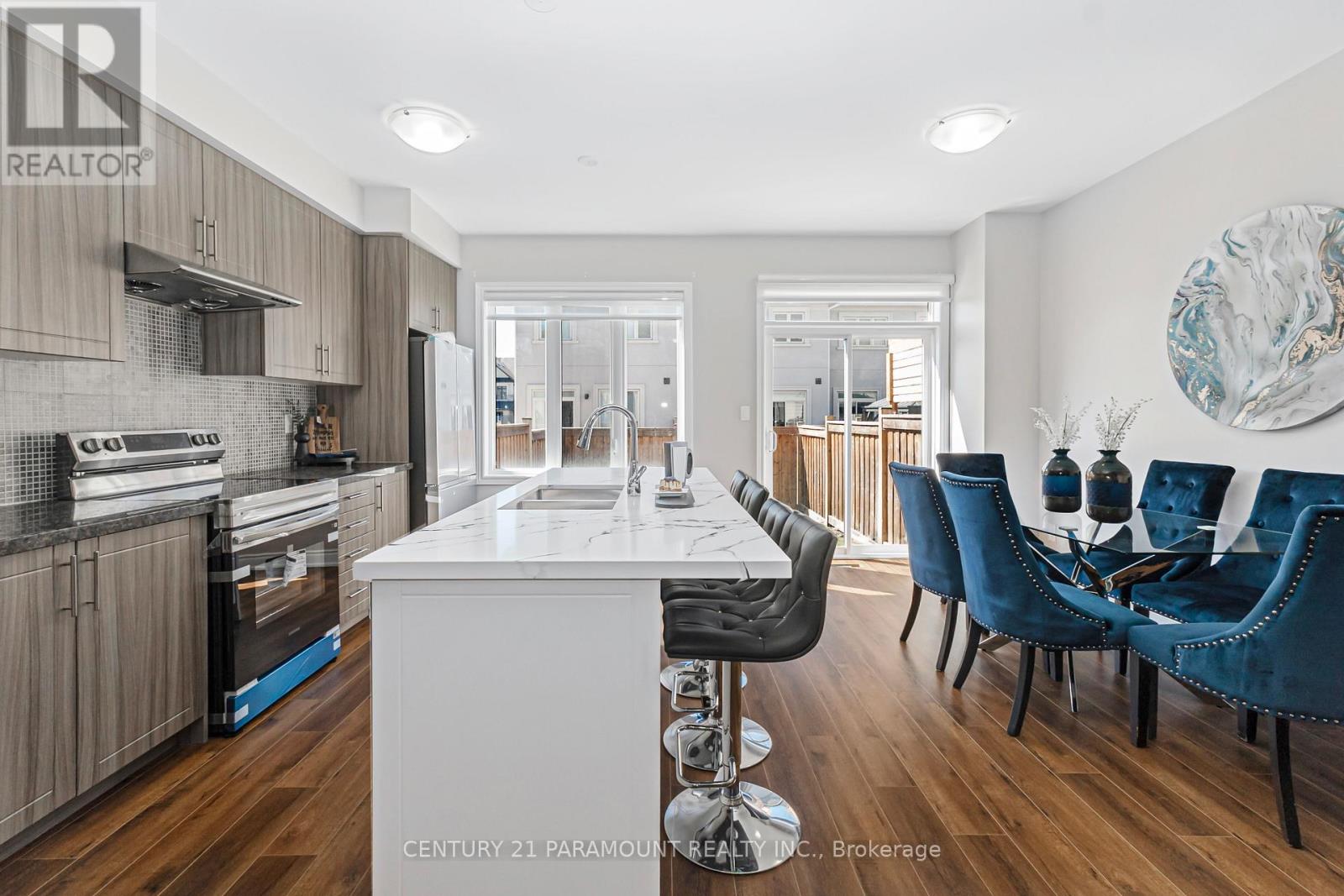 57 Doris Pawley Crescent, Caledon, Ontario  L7C 4E7 - Photo 14 - W12424403