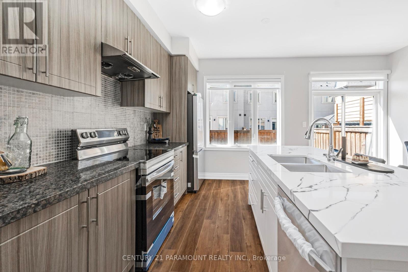 57 Doris Pawley Crescent, Caledon, Ontario  L7C 4E7 - Photo 18 - W12424403