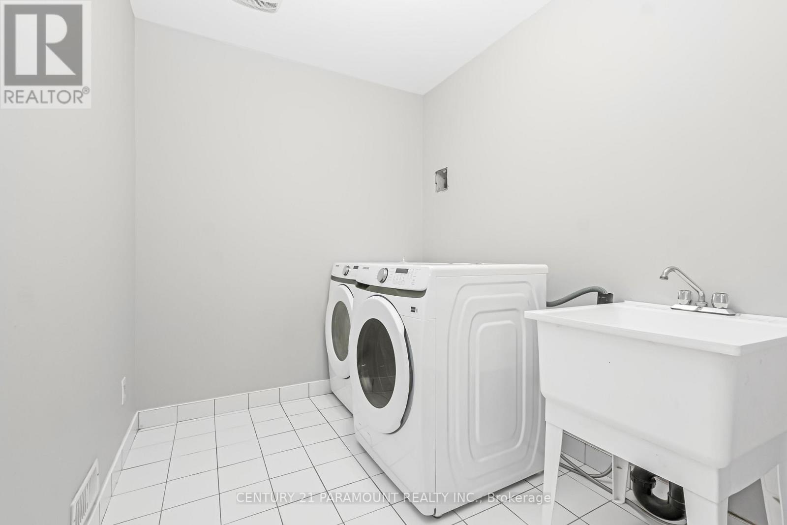 57 Doris Pawley Crescent, Caledon, Ontario  L7C 4E7 - Photo 23 - W12424403
