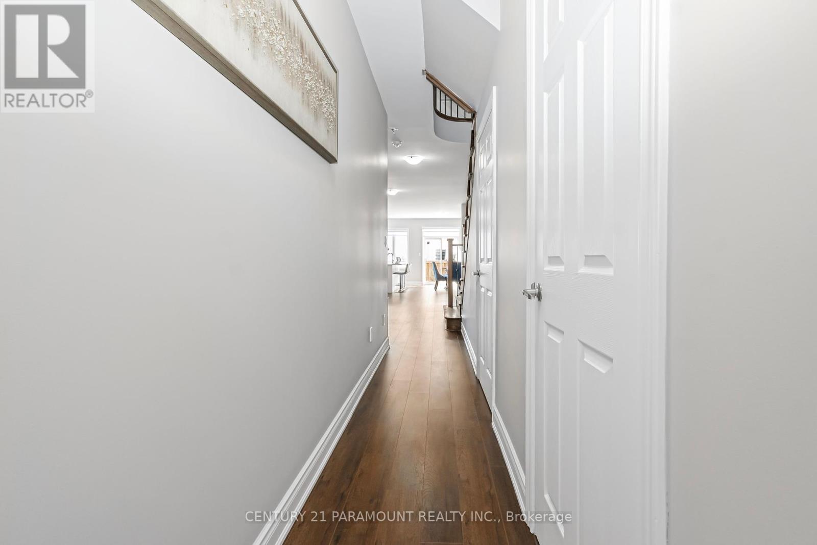 57 Doris Pawley Crescent, Caledon, Ontario  L7C 4E7 - Photo 6 - W12424403