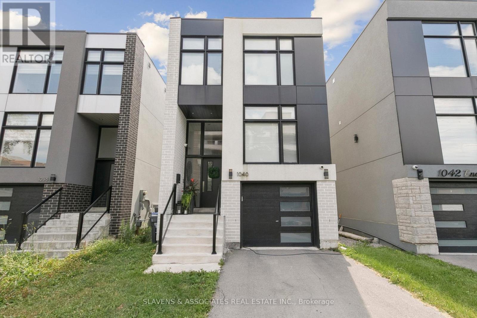 1040 ENOLA AVENUE, Mississauga, Ontario