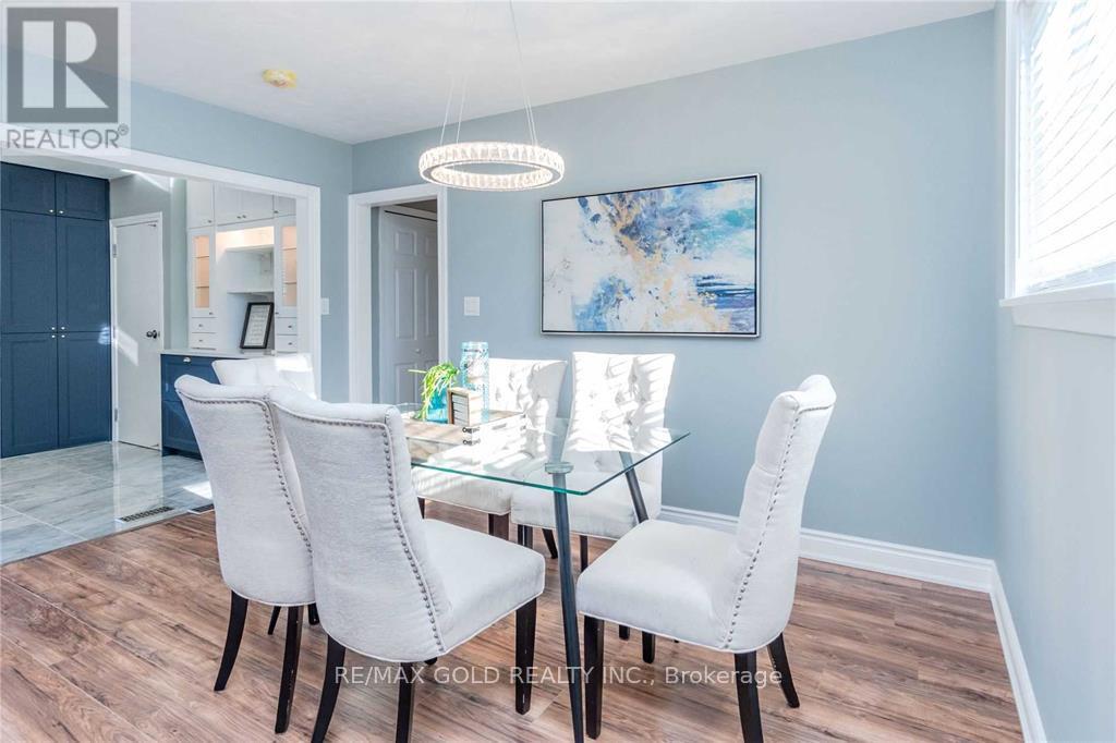 25 Blackbush Drive, Toronto, Ontario  M9V 3N8 - Photo 4 - W12424479