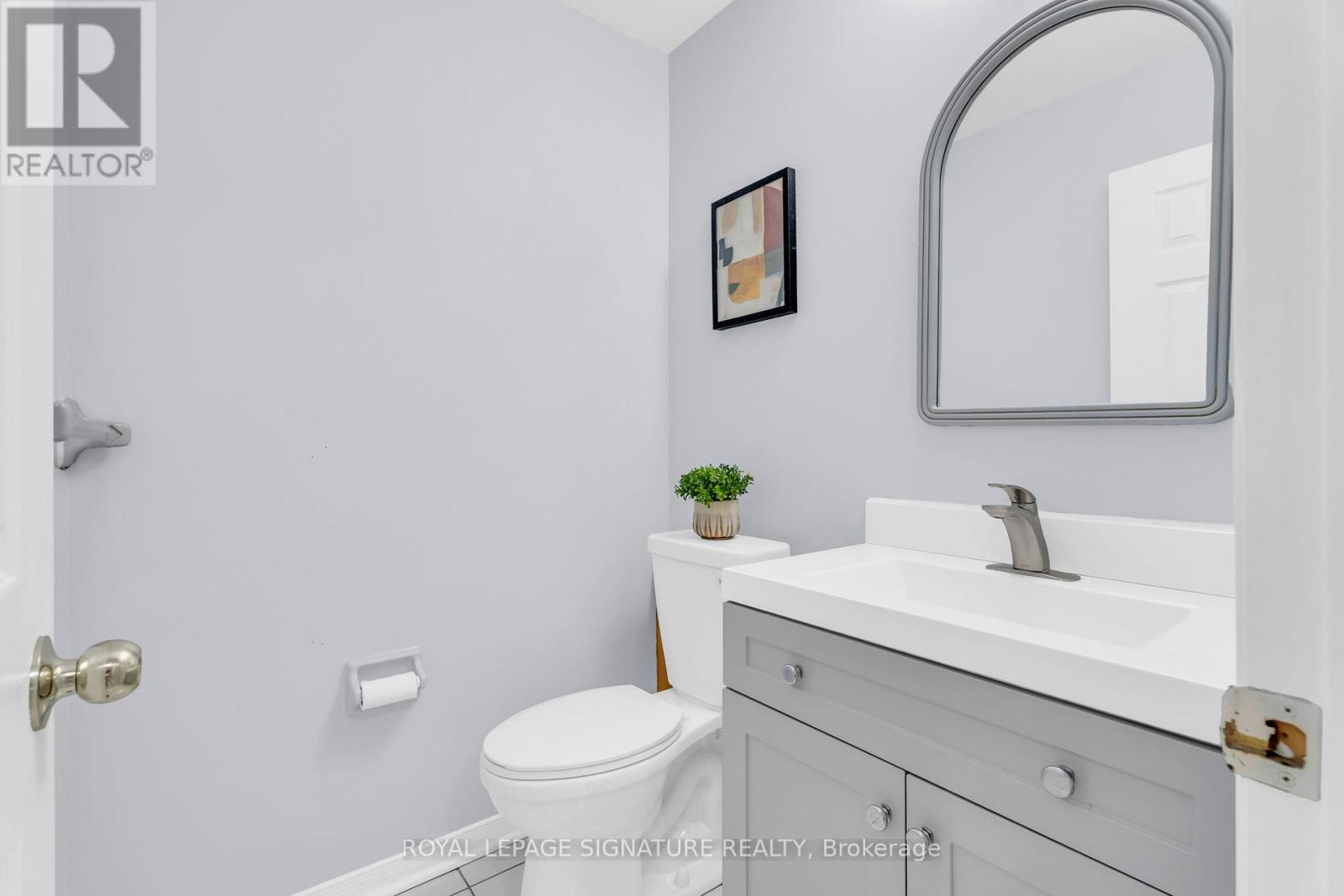 23 Red Cedar Crescent, Brampton, Ontario  L6R 1A8 - Photo 15 - W12424487