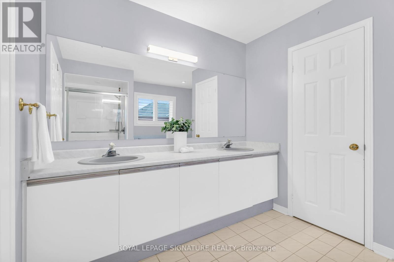 23 Red Cedar Crescent, Brampton, Ontario  L6R 1A8 - Photo 23 - W12424487