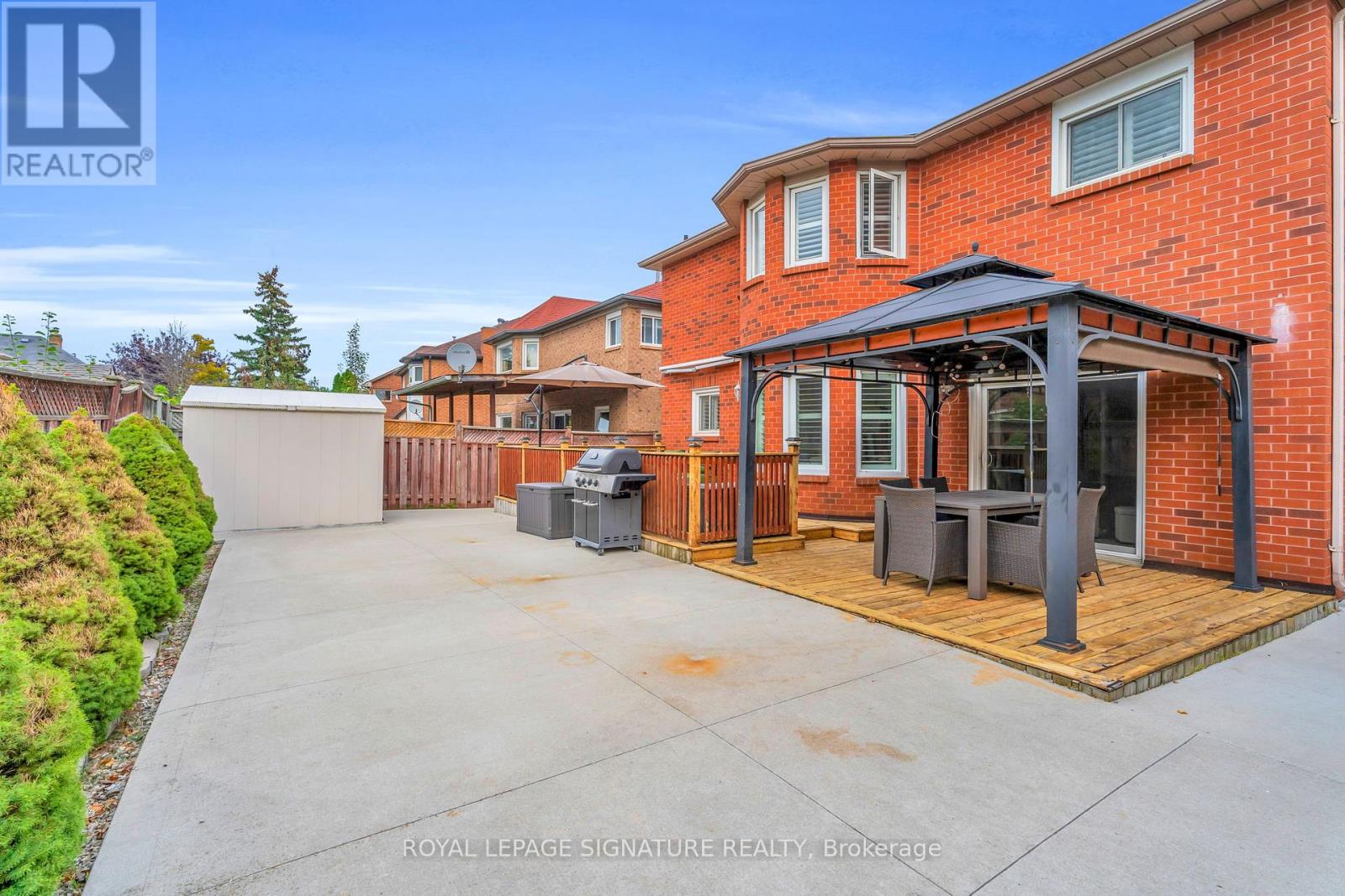 23 Red Cedar Crescent, Brampton, Ontario  L6R 1A8 - Photo 43 - W12424487