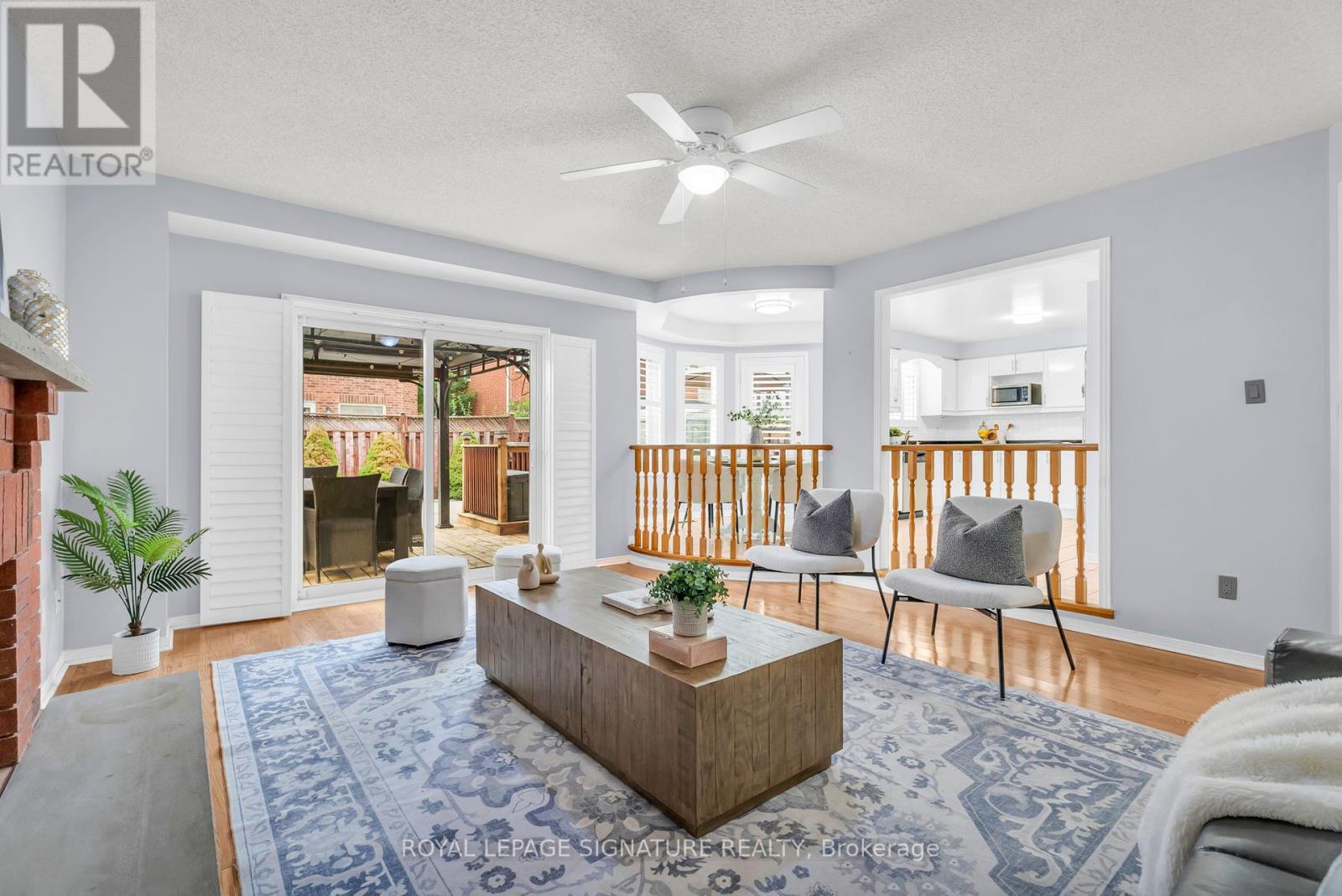 23 Red Cedar Crescent, Brampton, Ontario  L6R 1A8 - Photo 9 - W12424487