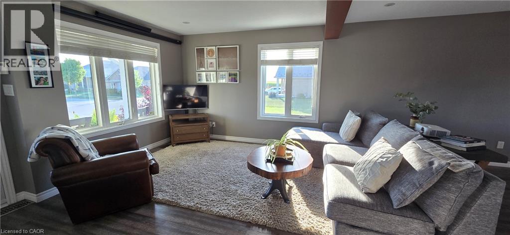 210 First Street W, Elmira, Ontario  N3B 3P7 - Photo 8 - 40748704