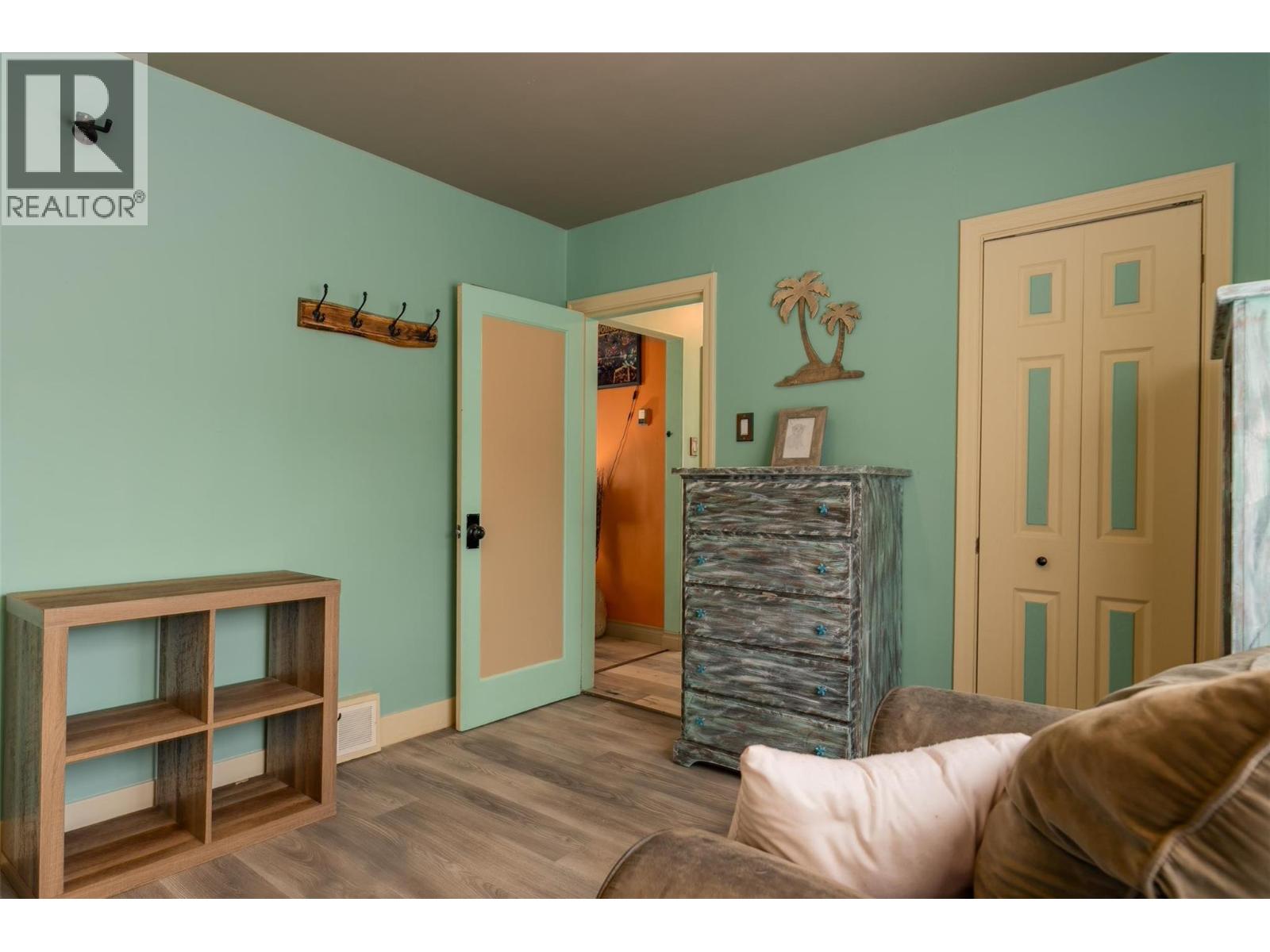 936 Thackeray Street, Warfield, British Columbia  V1R 2C2 - Photo 11 - 10363965