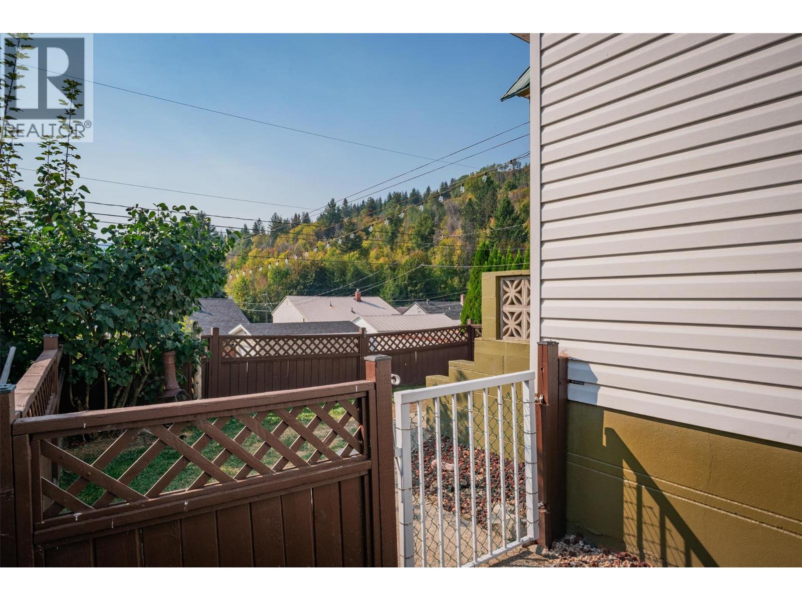 936 Thackeray Street, Warfield, British Columbia  V1R 2C2 - Photo 35 - 10363965
